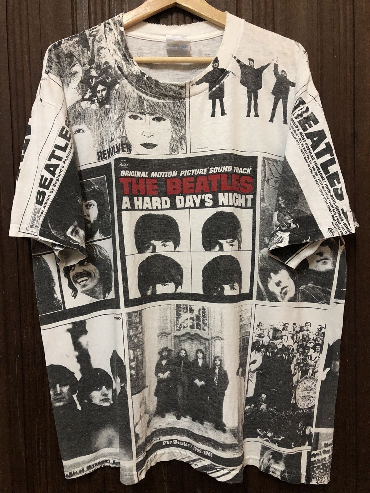 Band Tees × Vintage Vintage 90s The Beatles Rock Band Over Full Print Tee Shirt Size US XL / EU 56 / 4 - 1 Thumbnail