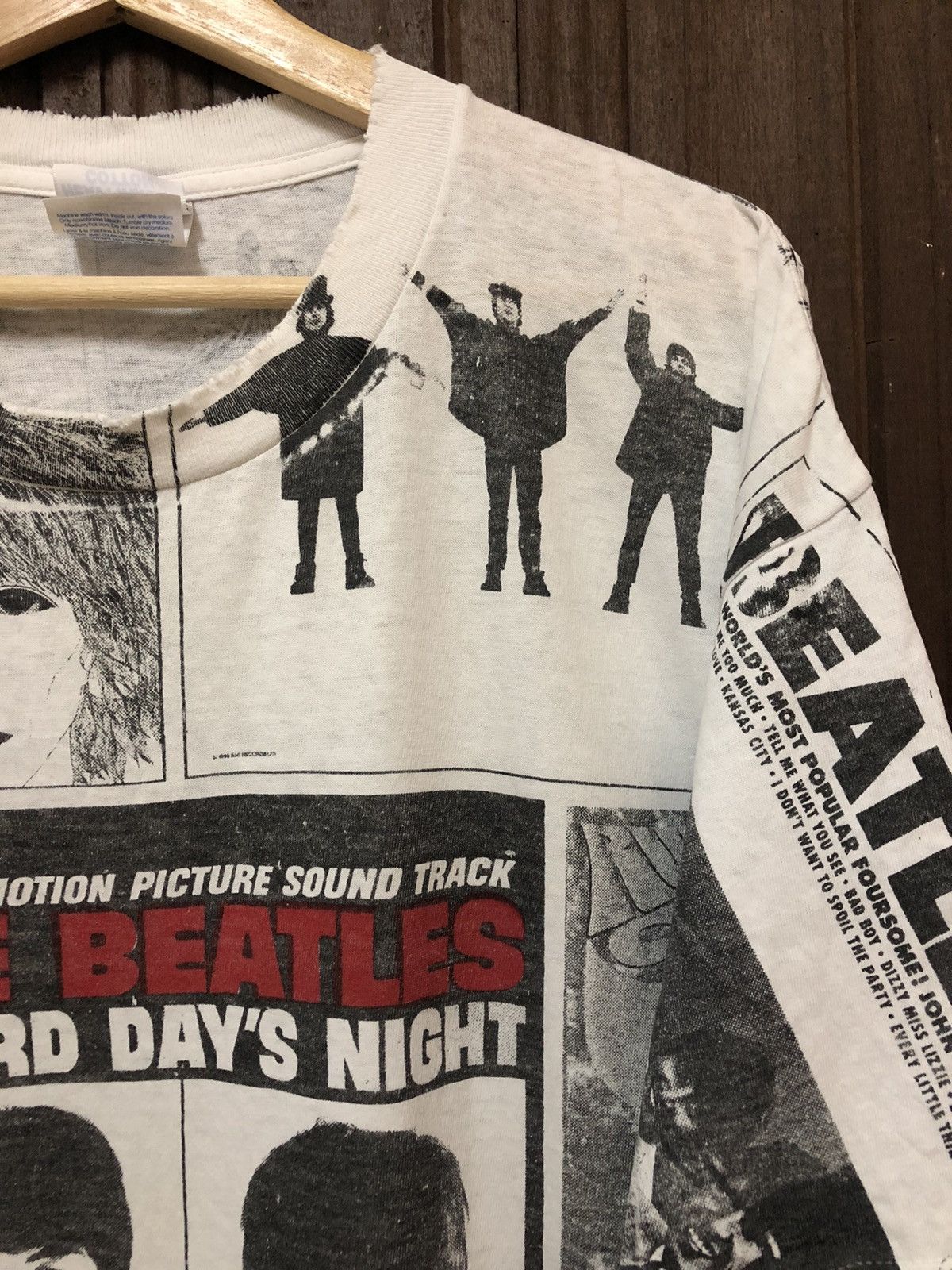 Band Tees × Vintage Vintage 90s The Beatles Rock Band Over Full Print Tee Shirt Size US XL / EU 56 / 4 - 4 Thumbnail