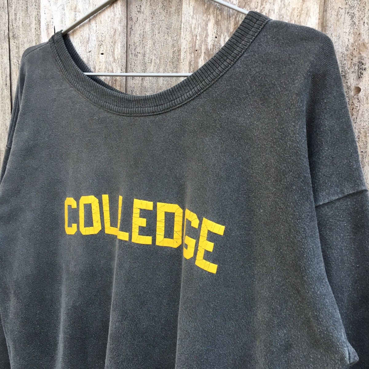 Vintage Vintage Colledge Crewneck Pullover Sweatshirt Size US L / EU 52-54 / 3 - 3 Thumbnail
