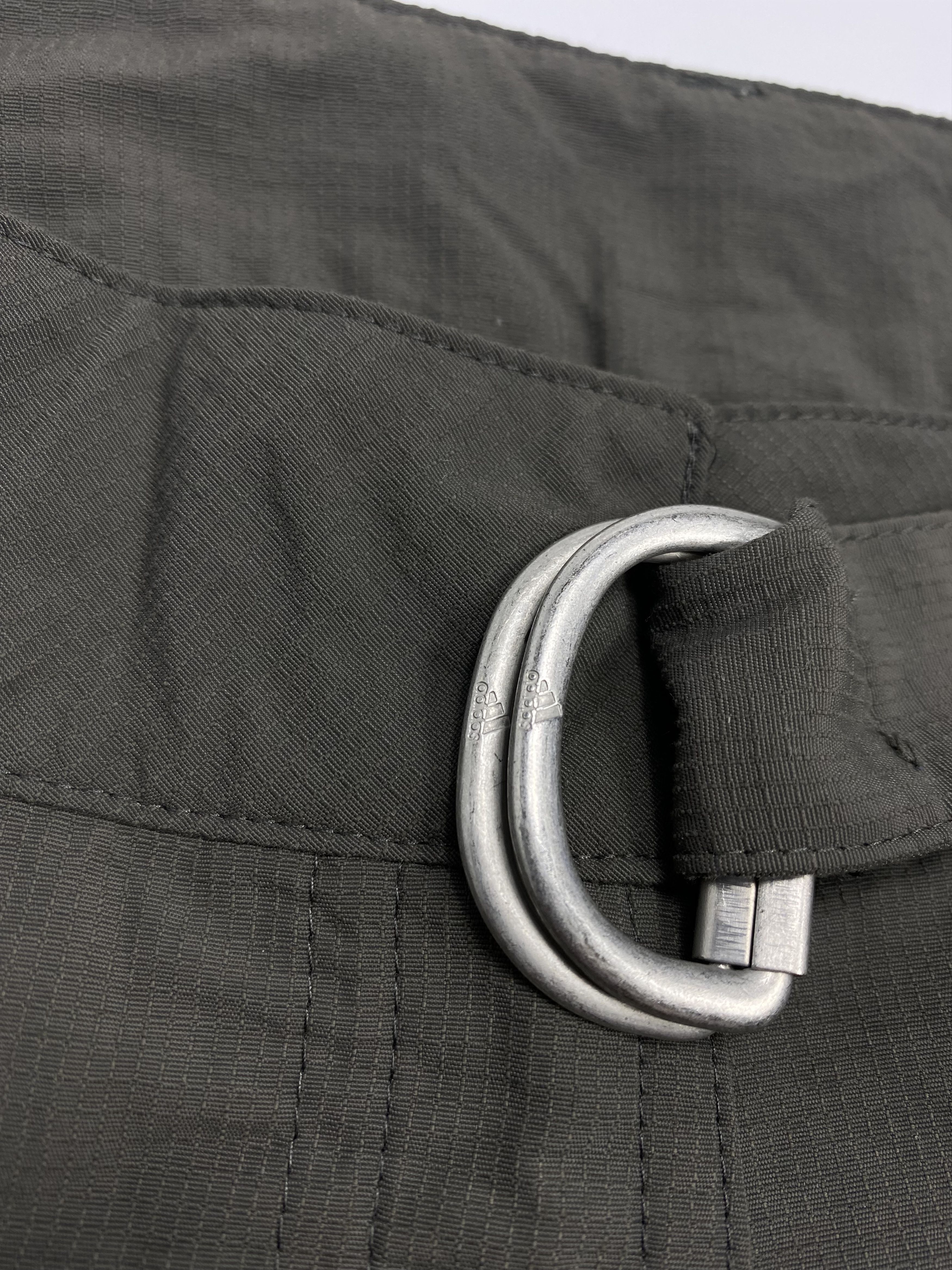 Adidas × Japanese Brand × Vintage Adidas Y2K Vintage Baggy Nylon Belted Jogger Pants Size 32" / US 10 / IT 46 - 3 Thumbnail