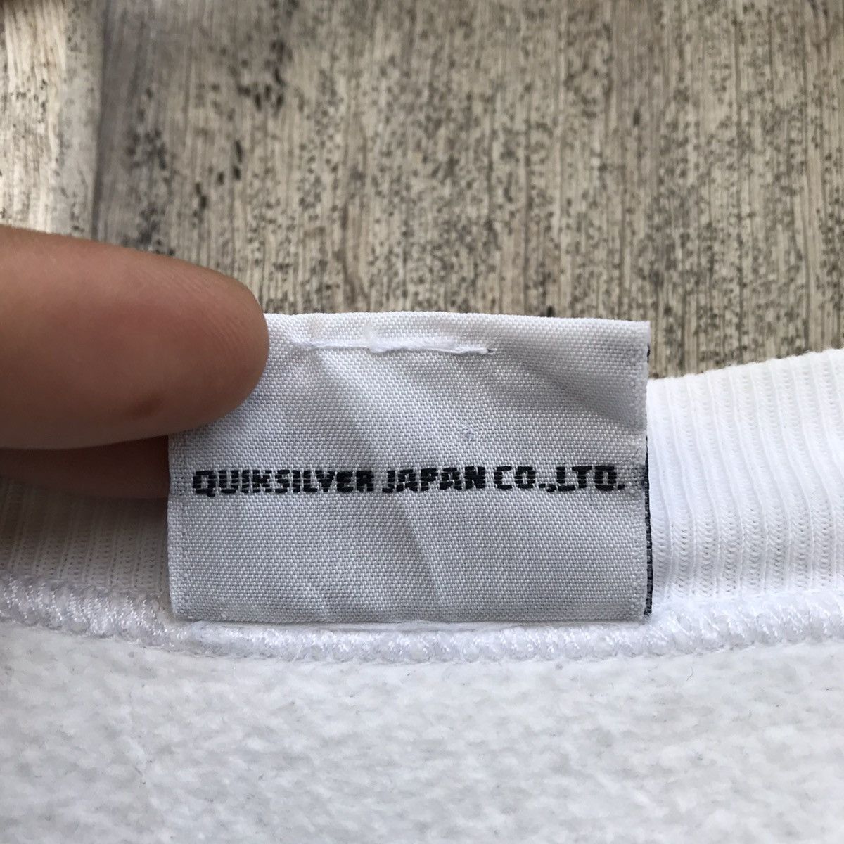 Quiksilver × Vintage Vintage Quiksilver Japan Co. Ltd Crewneck Sweatshirt Size US L / EU 52-54 / 3 - 8 Thumbnail