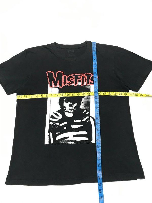 Band Tees × Misfits × Uniqlo Misfits x Uniqlo Tee Size US M / EU 48-50 / 2 - 8 Thumbnail