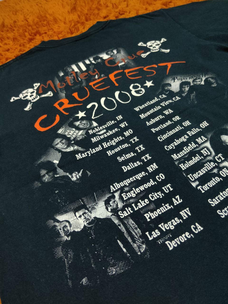 Band Tees × Vintage Vintage Motley Crue 08 Tour Size US M / EU 48-50 / 2 - 9 Thumbnail