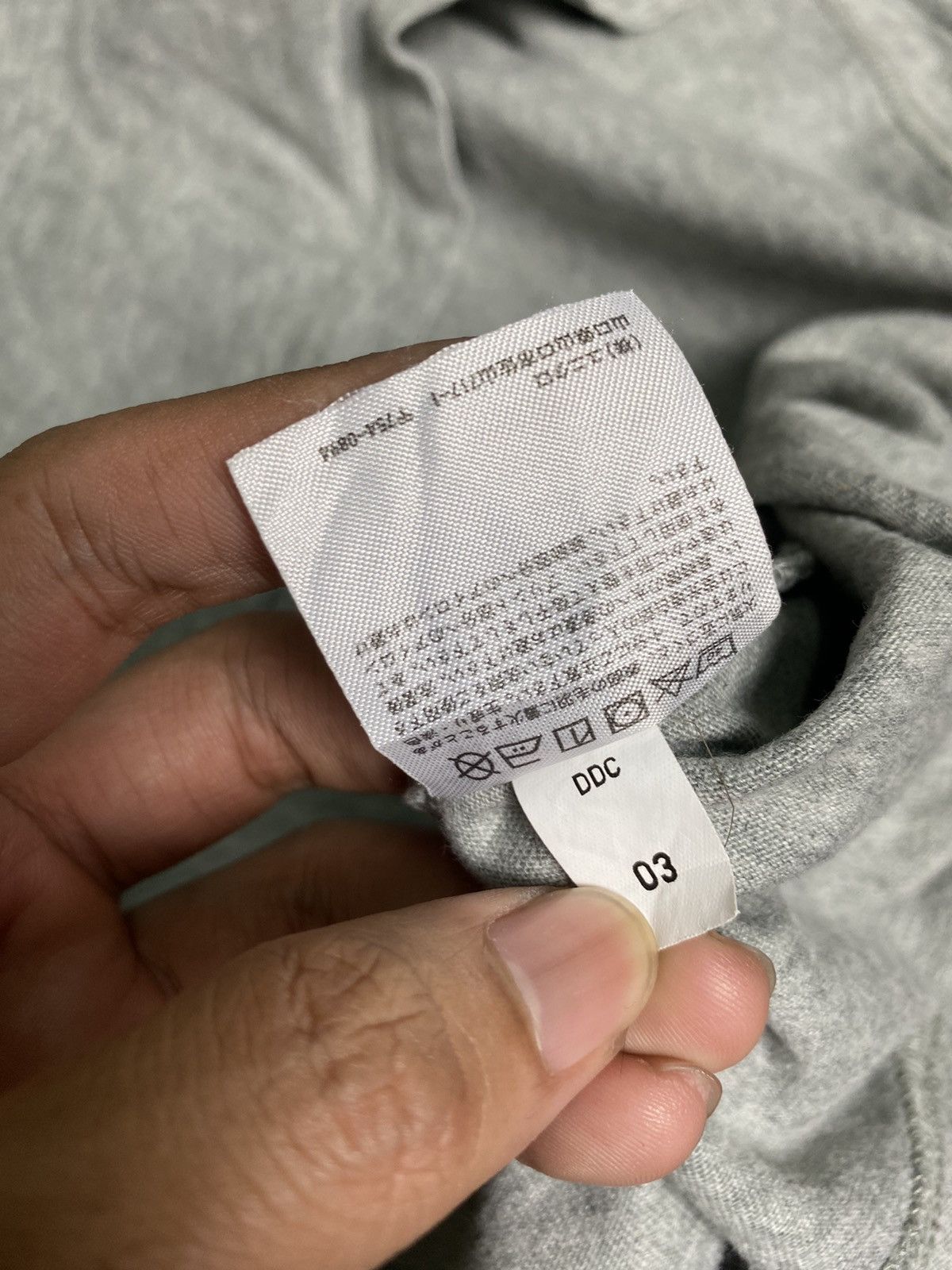 Designer × Japanese Brand × Uniqlo Jason Polan x Uniqlo Tee Shirt Single Pocket Size US L / EU 52-54 / 3 - 5 Thumbnail