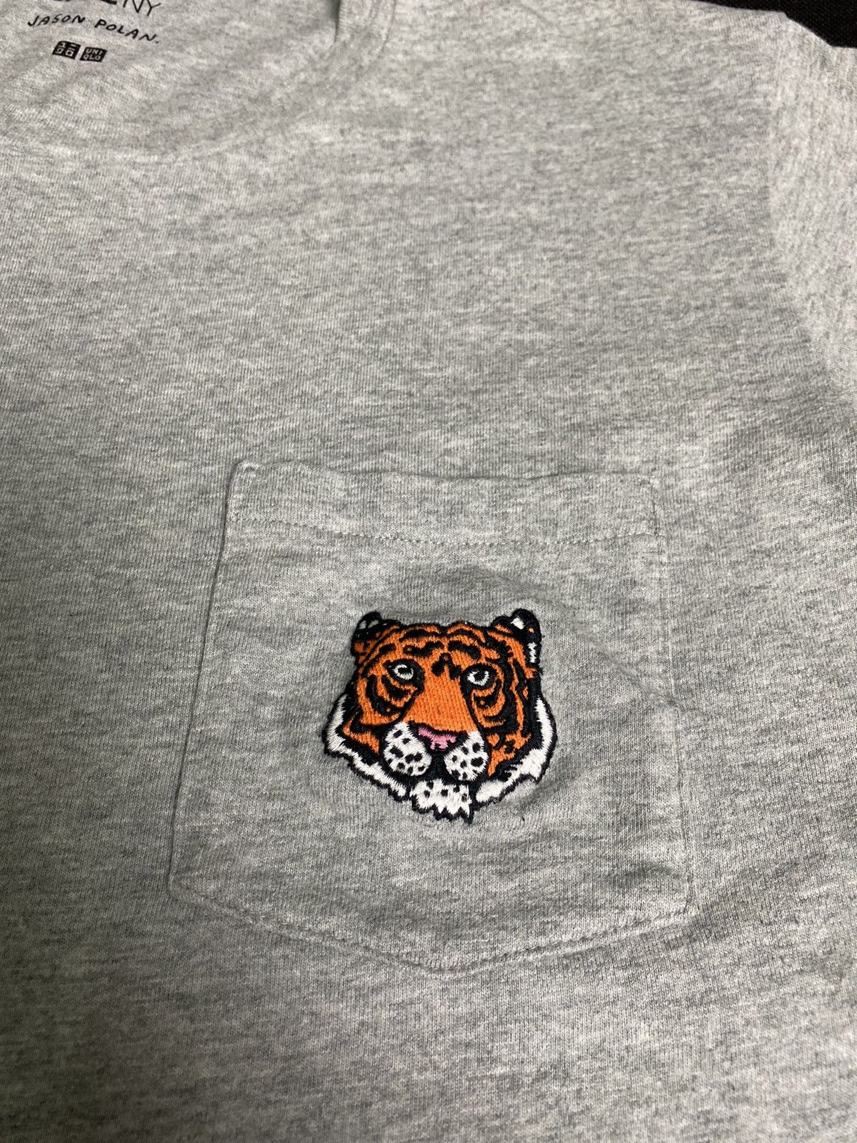 Designer × Japanese Brand × Uniqlo Jason Polan x Uniqlo Tee Shirt Single Pocket Size US L / EU 52-54 / 3 - 2 Thumbnail