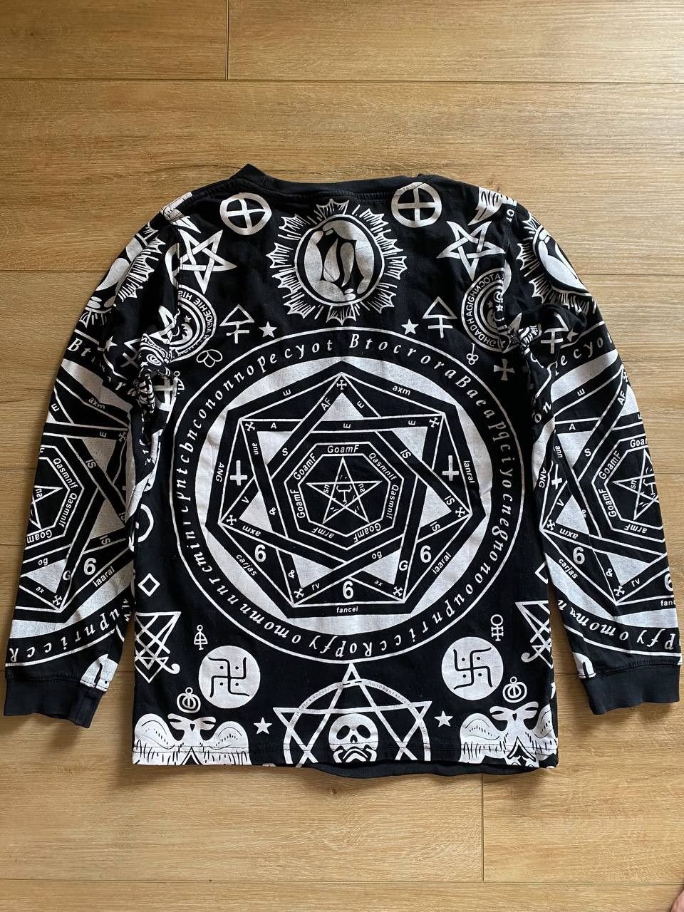 Rhude Rhude Occult Alchemy Graphic Longsleeve Black M Size US M / EU 48-50 / 2 - 1 Thumbnail