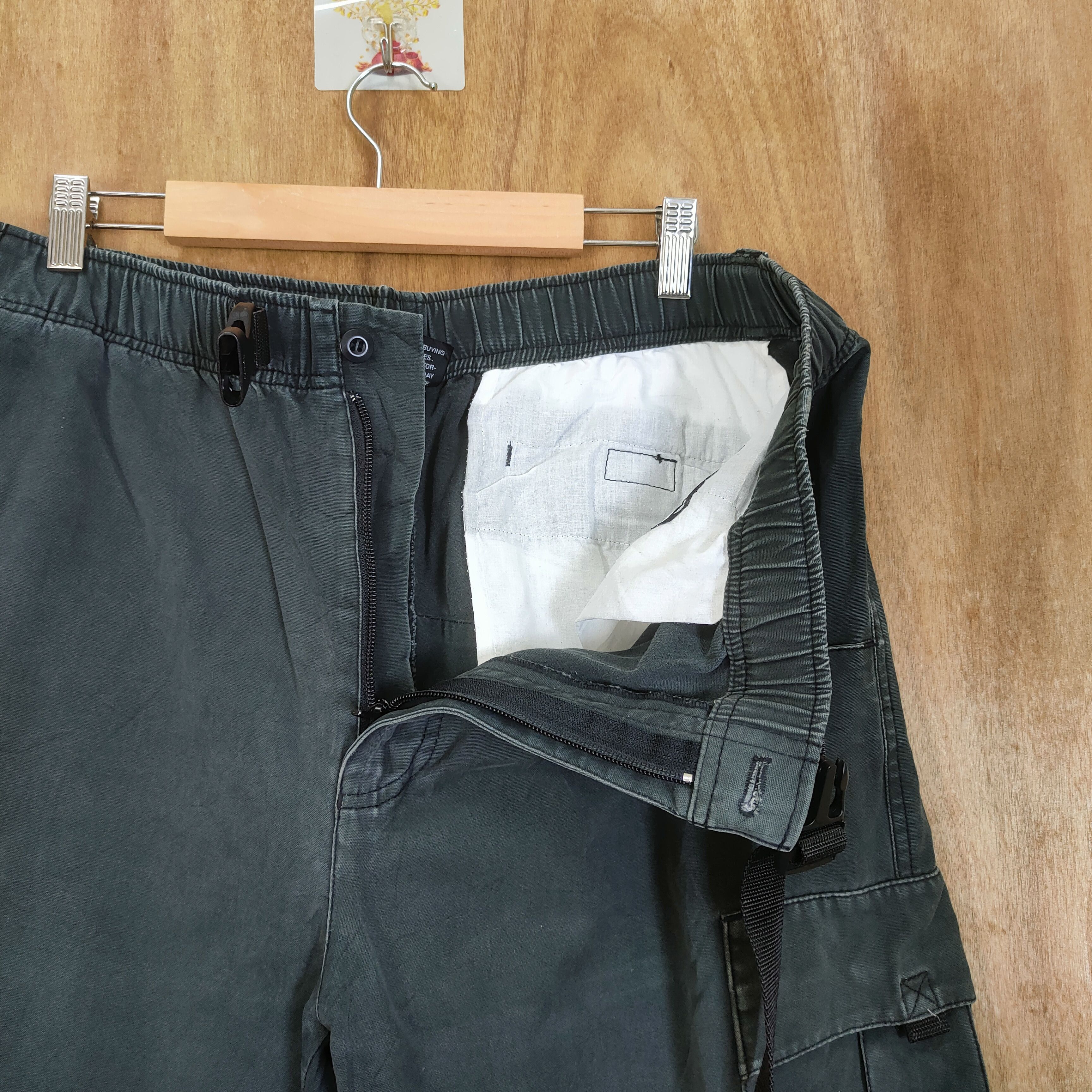 Airwalk VINTAGE AIRWALK FADED CARGO PANTS Size US 36 / EU 52 - 12 Thumbnail