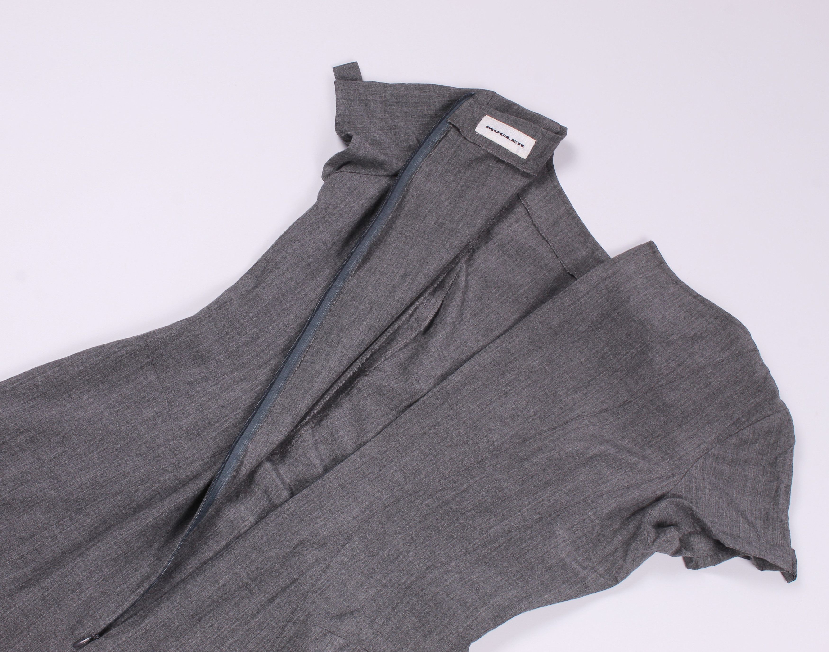 Mugler × Thierry Mugler Vintage Thierry Mugler Lilac Wool Dress Size M / US 6-8 / IT 42-44 - 9 Thumbnail