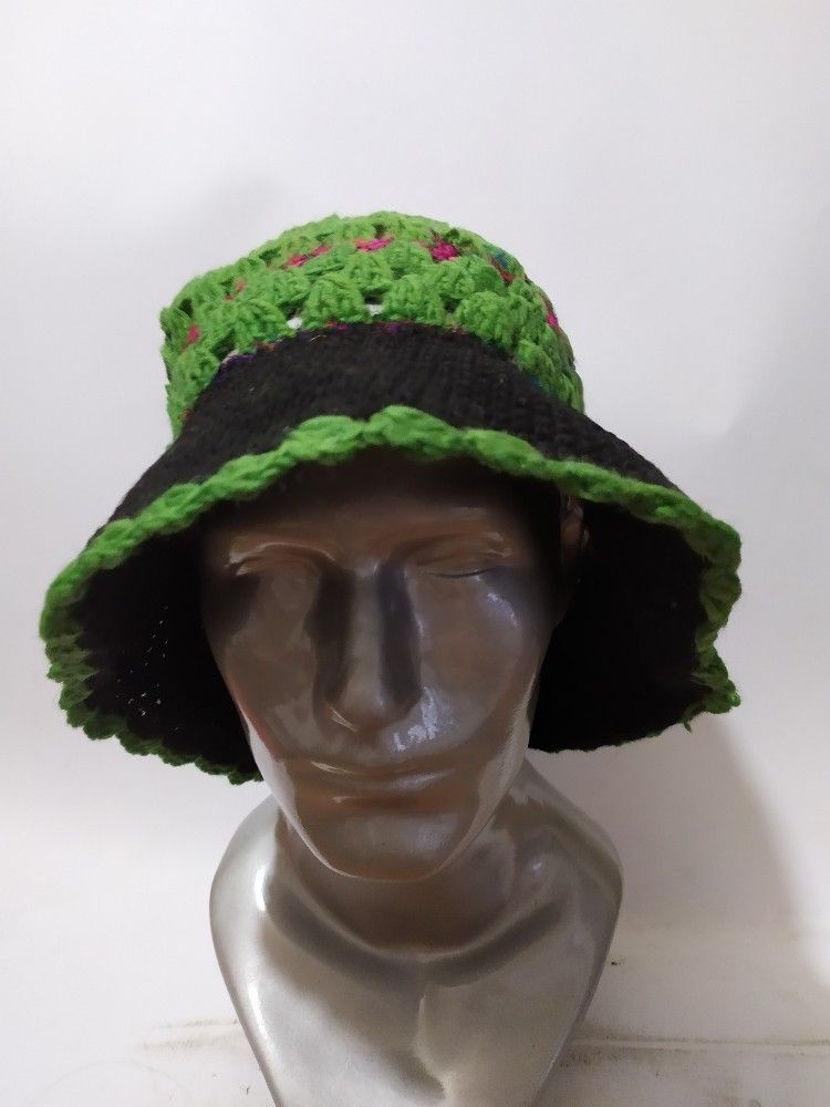 Other 🔥Unknown Black Green Bucket Hats Nice design Size ONE SIZE - 1 Thumbnail