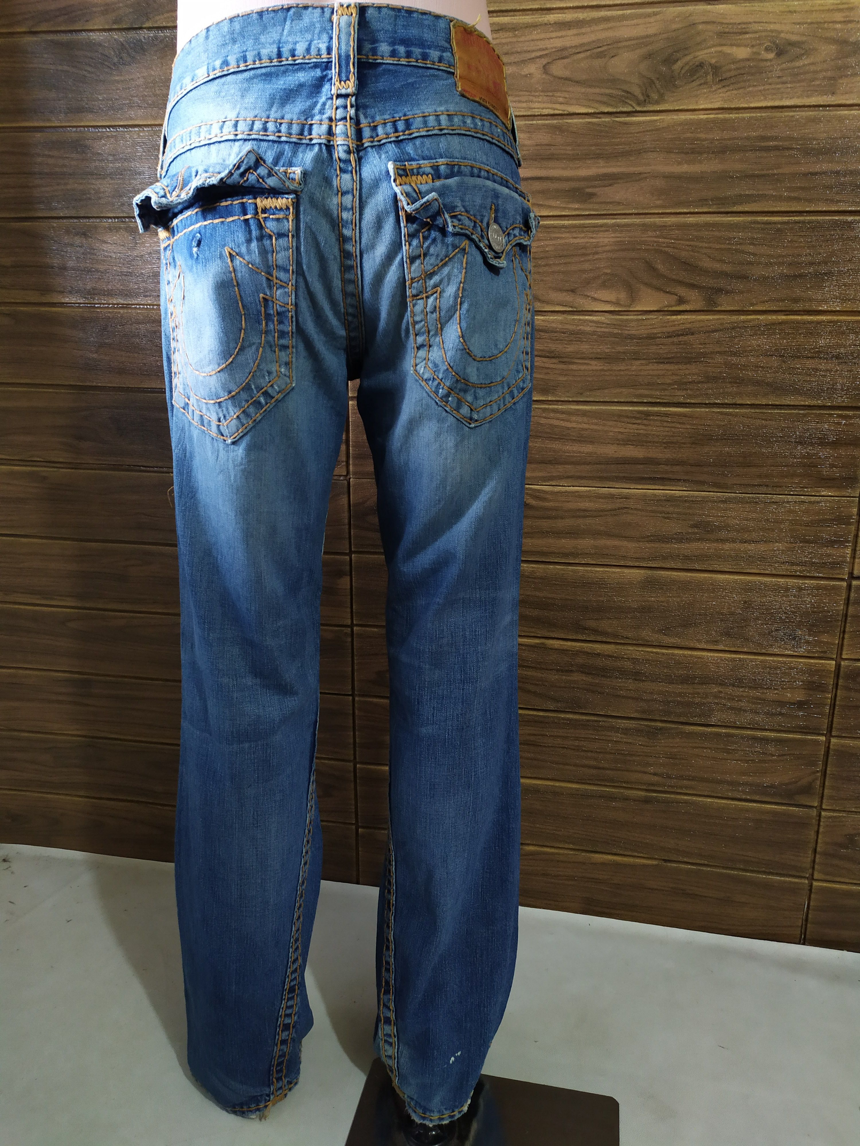 True Religion True Religion Distressed Denim Contrast Stitches Jeans Size US 32 / EU 48 - 1 Thumbnail