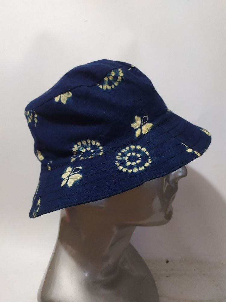 Indigo × Japanese Brand 🔥Japanese Reversible Bucket hats Indigo Floral designs Size ONE SIZE - 1 Thumbnail