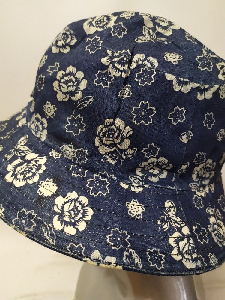 Indigo × Japanese Brand 🔥Japanese Reversible Bucket hats Indigo Floral designs Size ONE SIZE - 11 Thumbnail