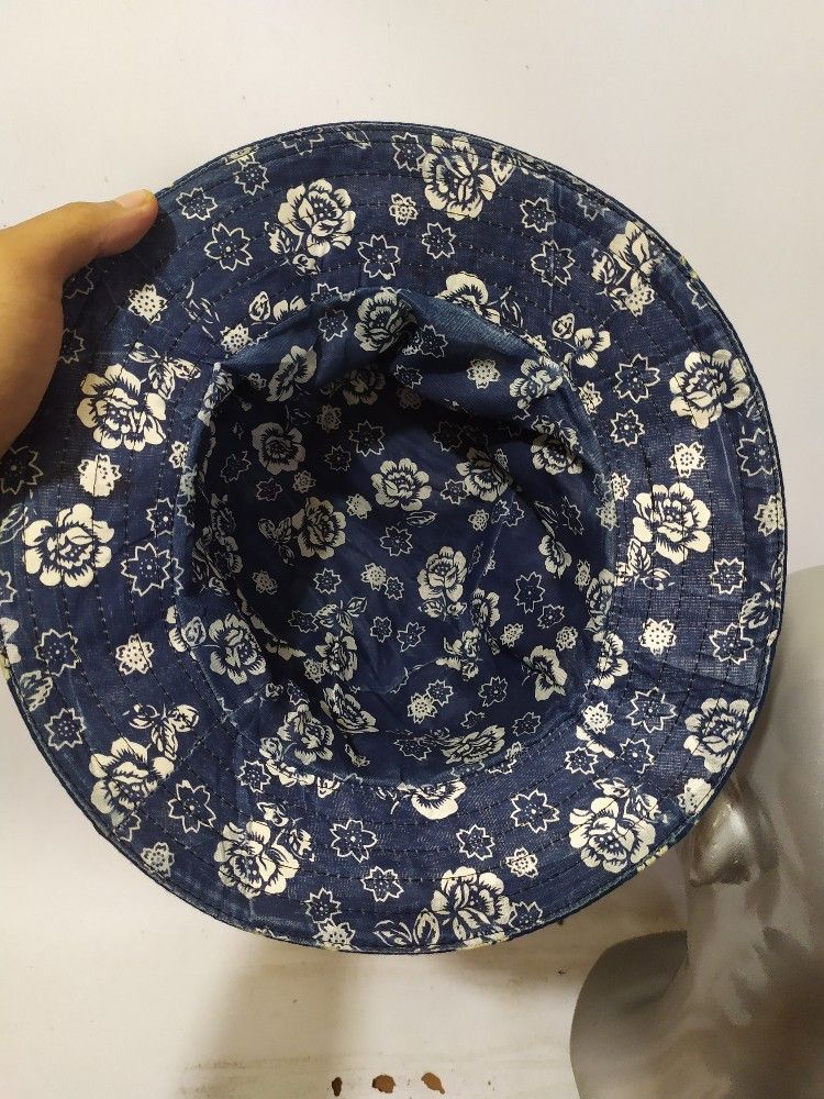 Indigo × Japanese Brand 🔥Japanese Reversible Bucket hats Indigo Floral designs Size ONE SIZE - 8 Thumbnail