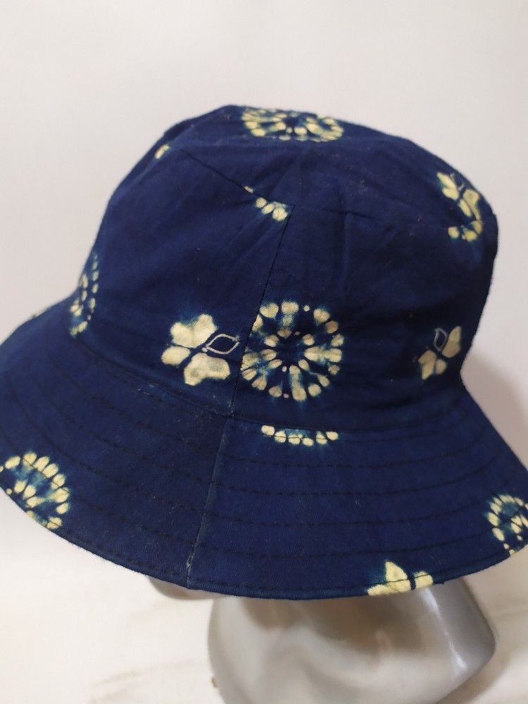 Indigo × Japanese Brand 🔥Japanese Reversible Bucket hats Indigo Floral designs Size ONE SIZE - 5 Thumbnail