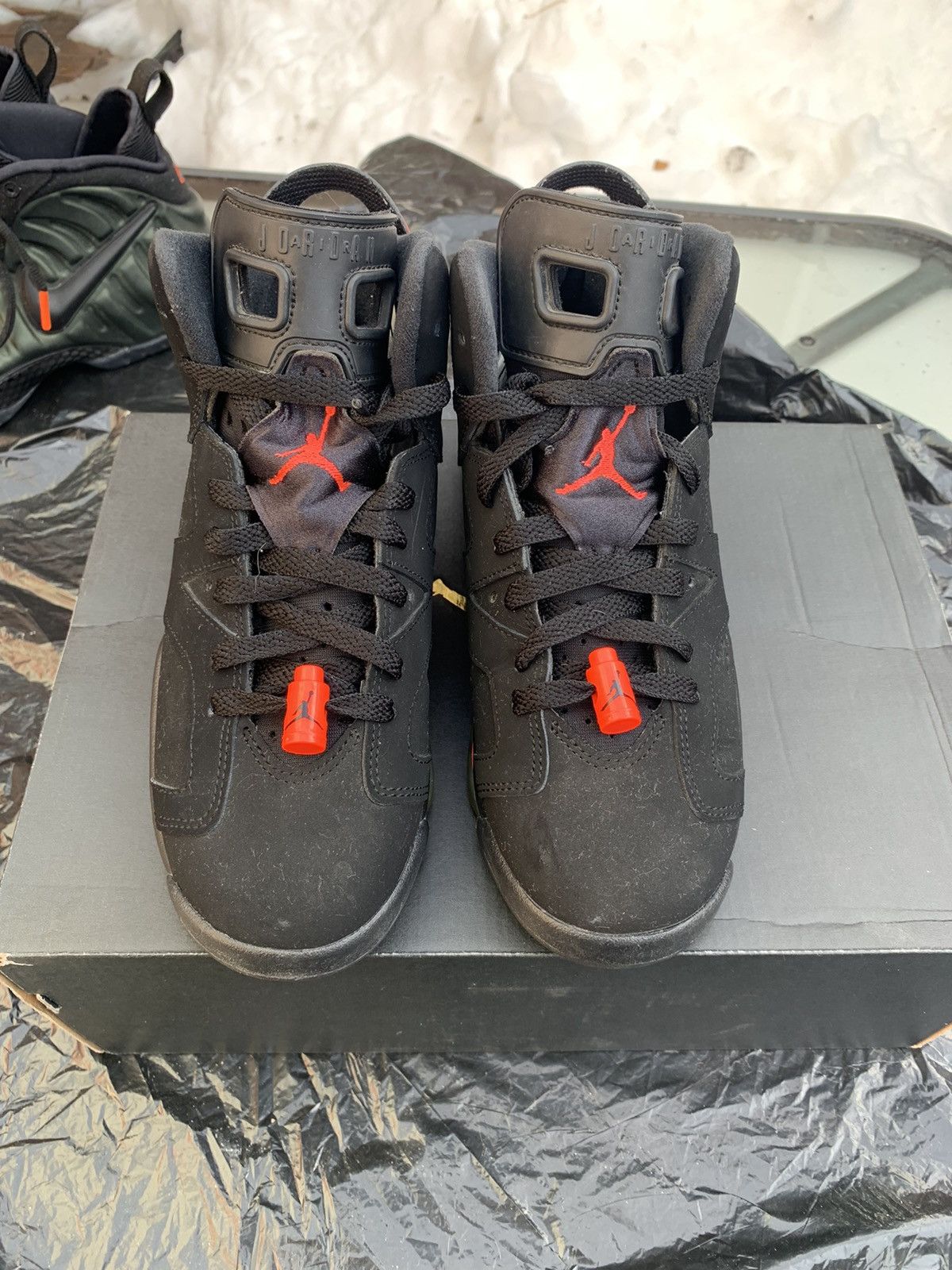 Jordan Brand × Nike Jordan 6 Black Infrared 2014 Size US 6 / EU 39 - 2 Thumbnail