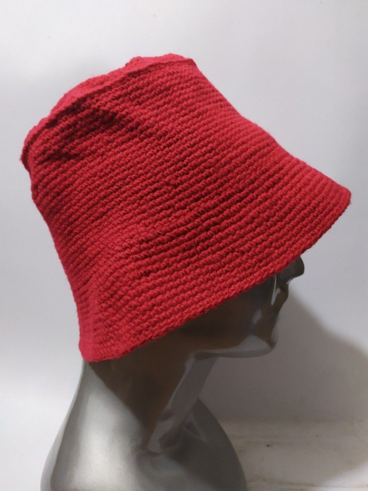 Japanese Brand 🔥Point Standard Red Bucket hats nice design Size ONE SIZE - 1 Thumbnail