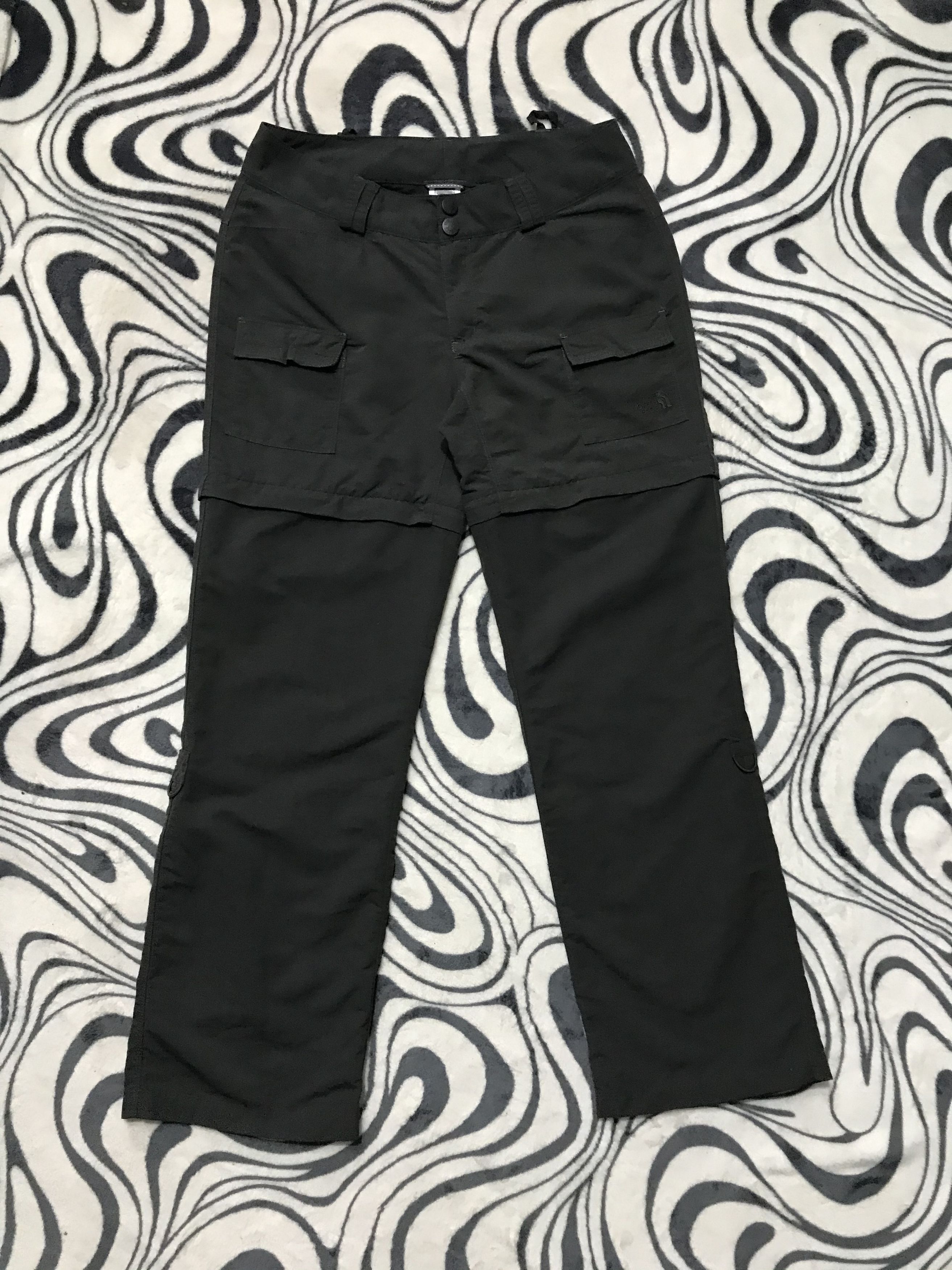 The North Face × Vintage The North Face WMNS Transformer Pants Shorts TNF Size 28" / US 6 / IT 42 - 1 Thumbnail