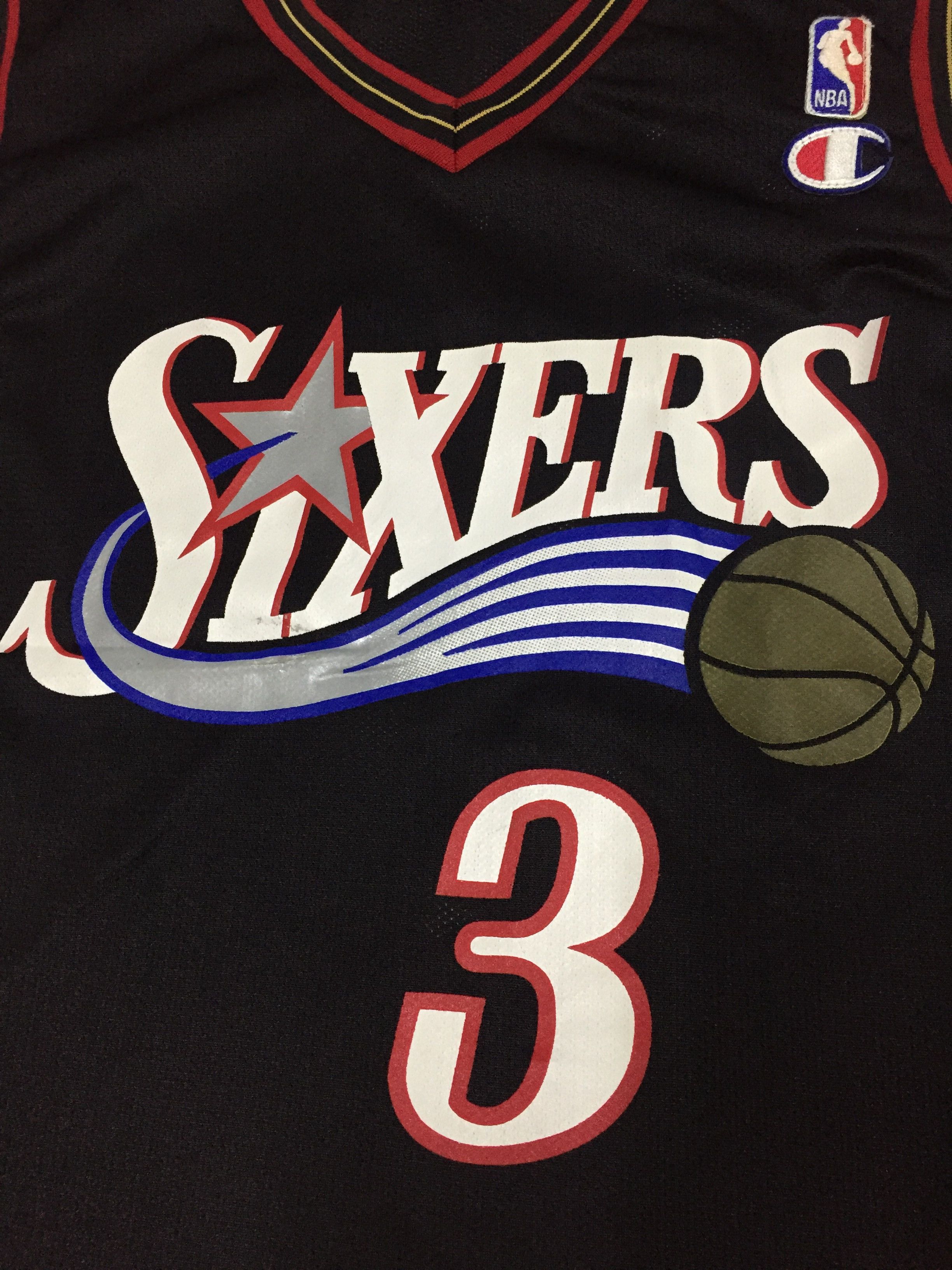 Gear for Sports VINTAGE 90s CHAMPION ALLEN IVERSON 76ERS NBA JERSEY Size US M / EU 48-50 / 2 - 3 Thumbnail