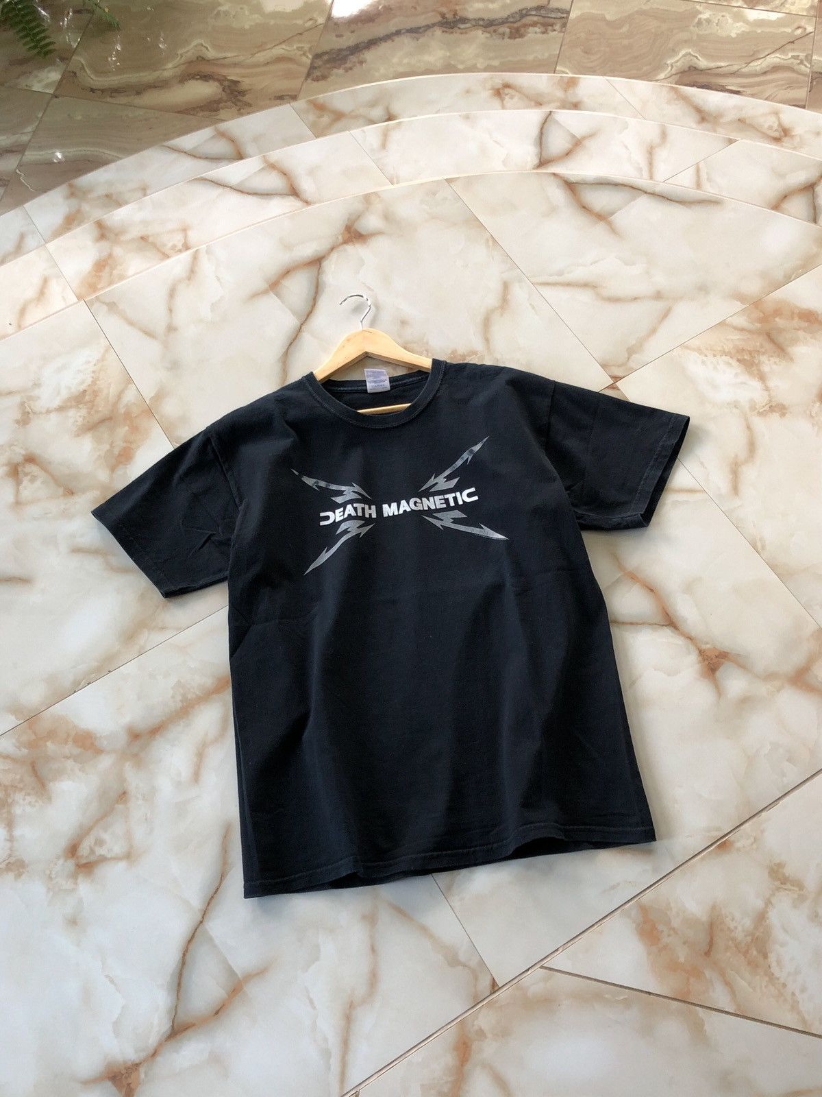 Band Tees × Metallica × Vintage Vintage Metallica 2008 Death Magnetic Tee Size US L / EU 52-54 / 3 - 1 Thumbnail