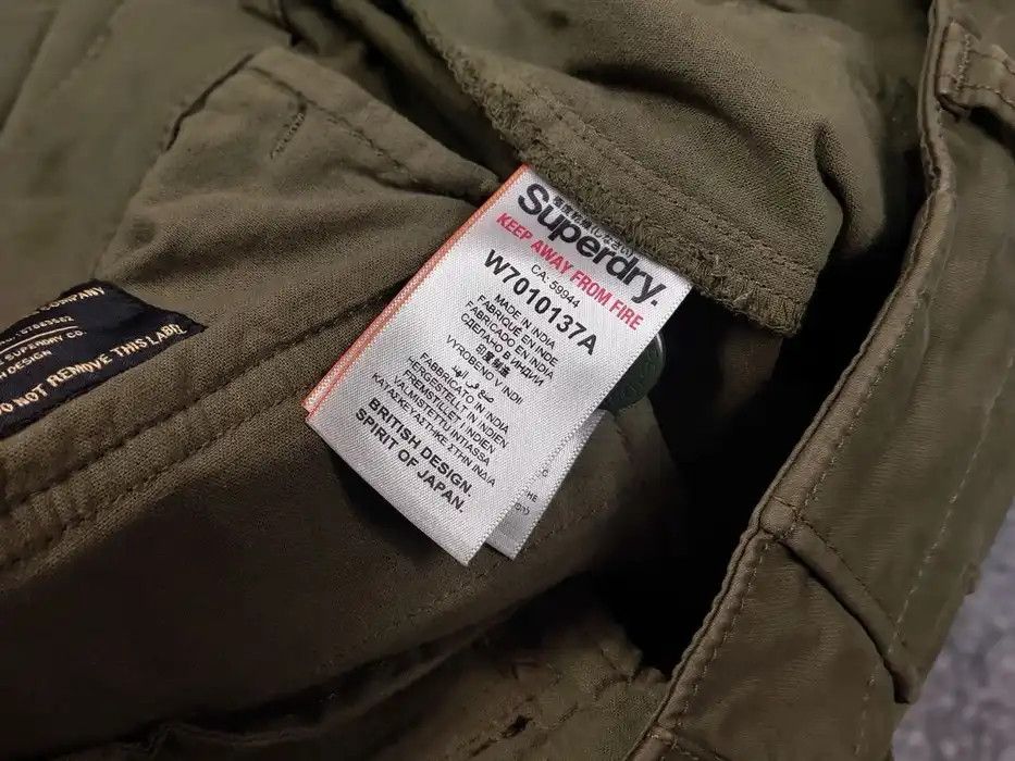 Superdry Vintage Superdry Japan Olive Casual Cargo Pants Size US 27 - 9 Thumbnail