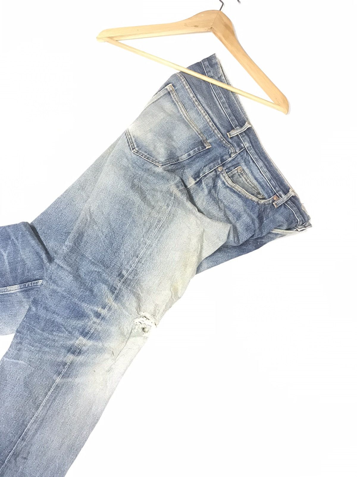 A.P.C. × Vintage VINTAGE SELVAGE A.P.C BLUE WASH DISTRESSED DENIM Size US 32 / EU 48 - 14 Thumbnail