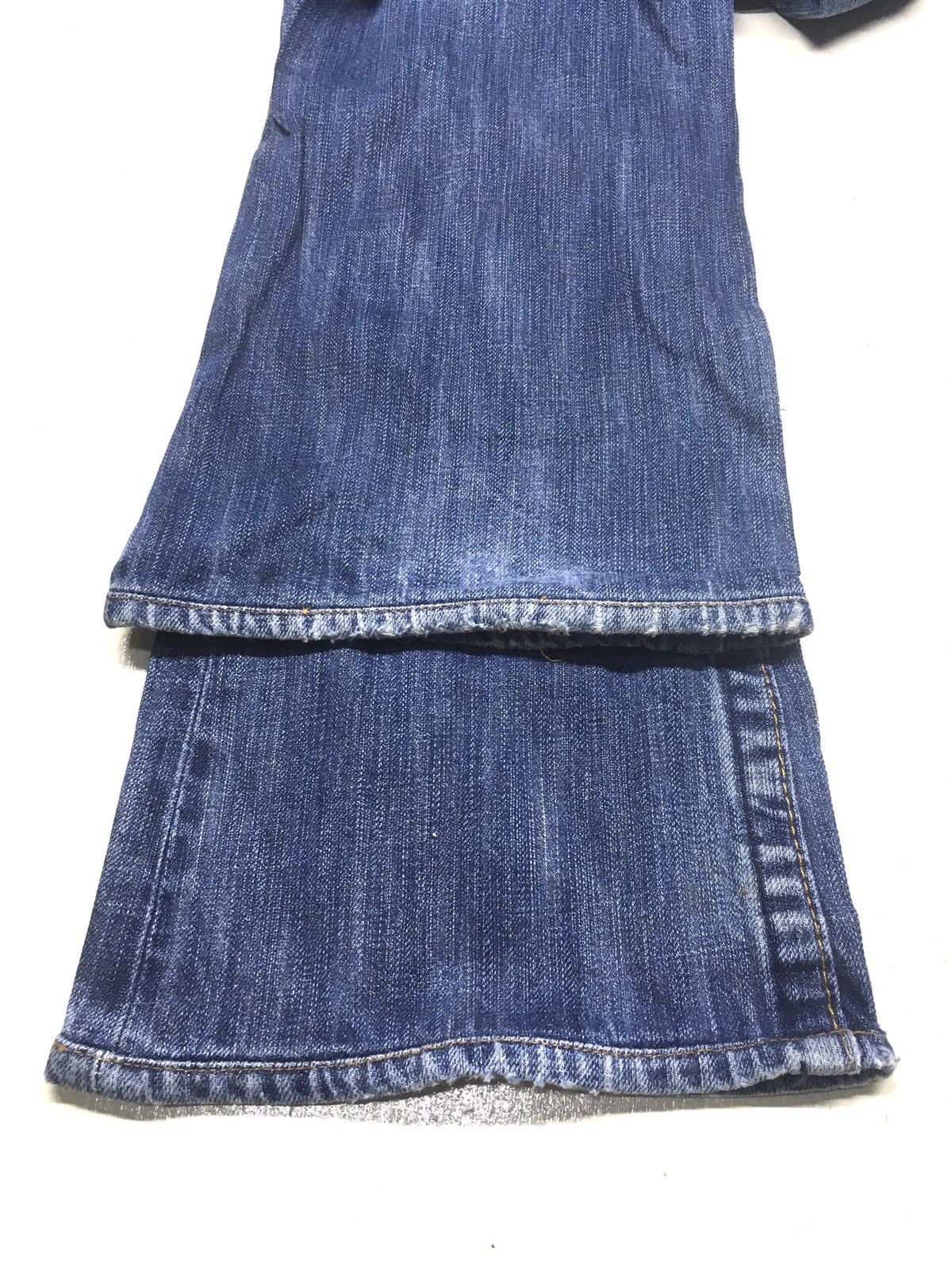 True Religion × Vintage TR Flare leather trim arcuate backpocket distresed denim Size US 29 - 11 Thumbnail