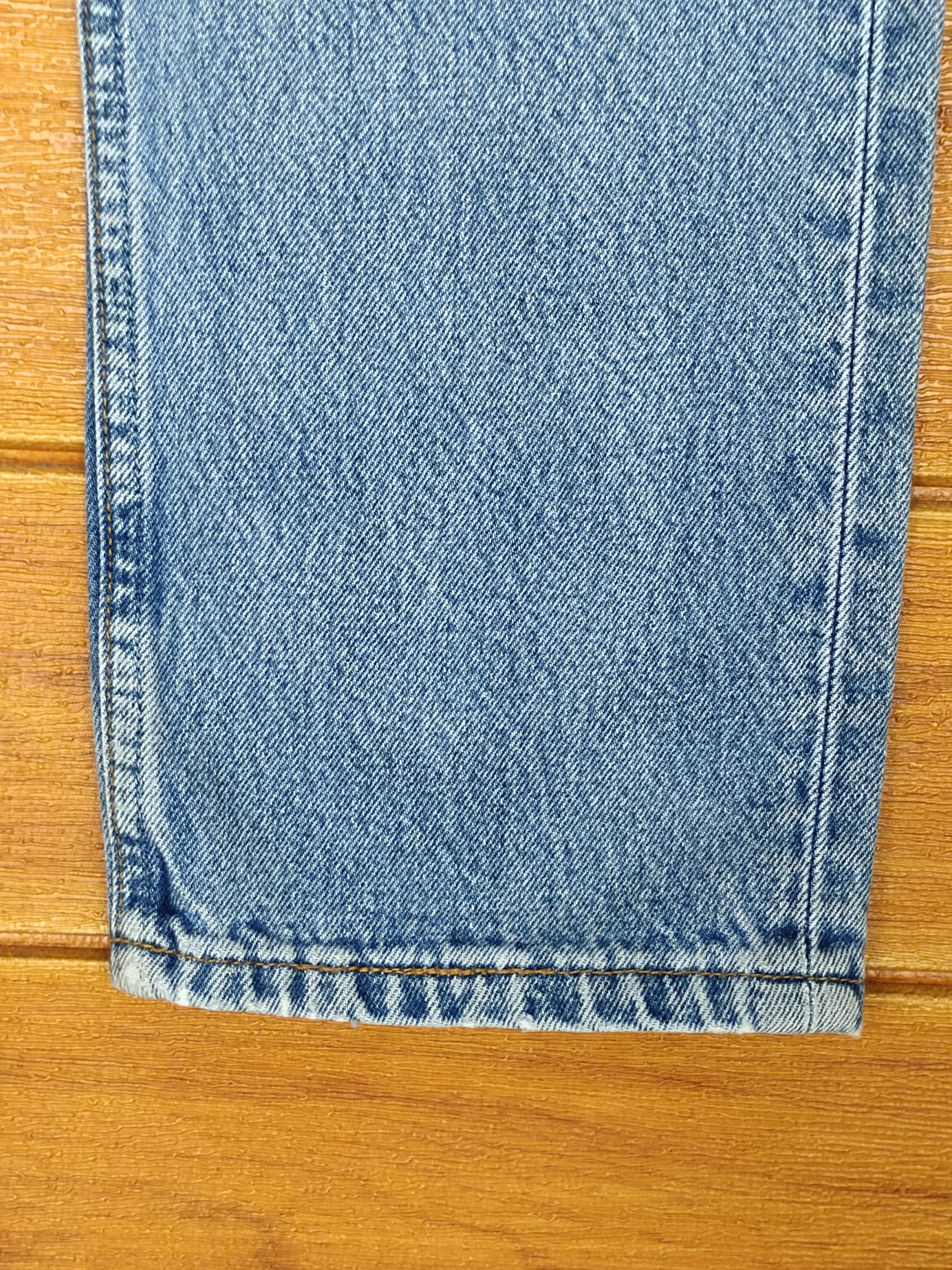 Levi's Vintage Clothing Vintage 90s LEVIS 501 Skull & Flowers Denim Jeans Size US 29 - 10 Thumbnail