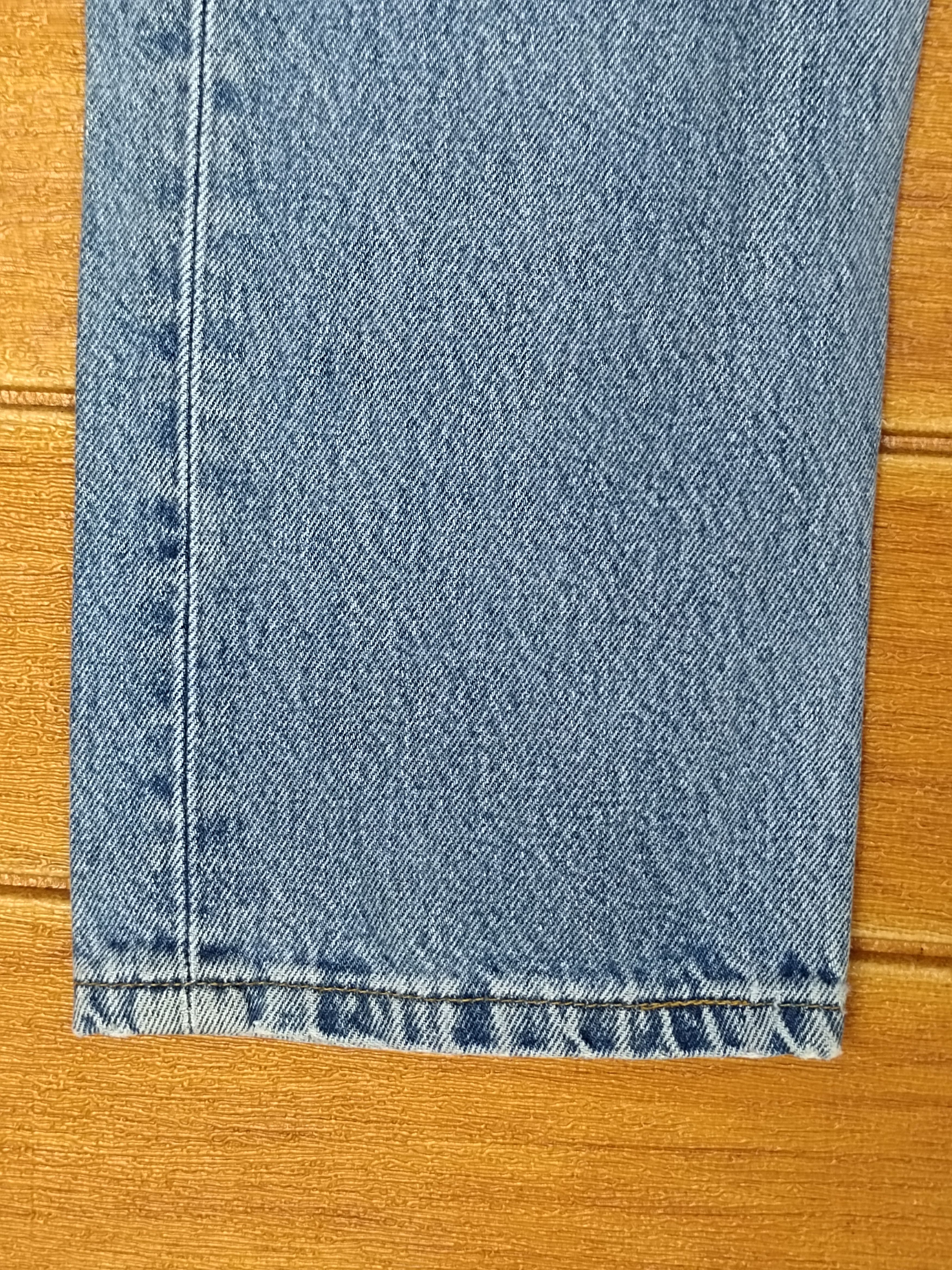 Levi's Vintage Clothing Vintage 90s LEVIS 501 Skull & Flowers Denim Jeans Size US 29 - 11 Thumbnail