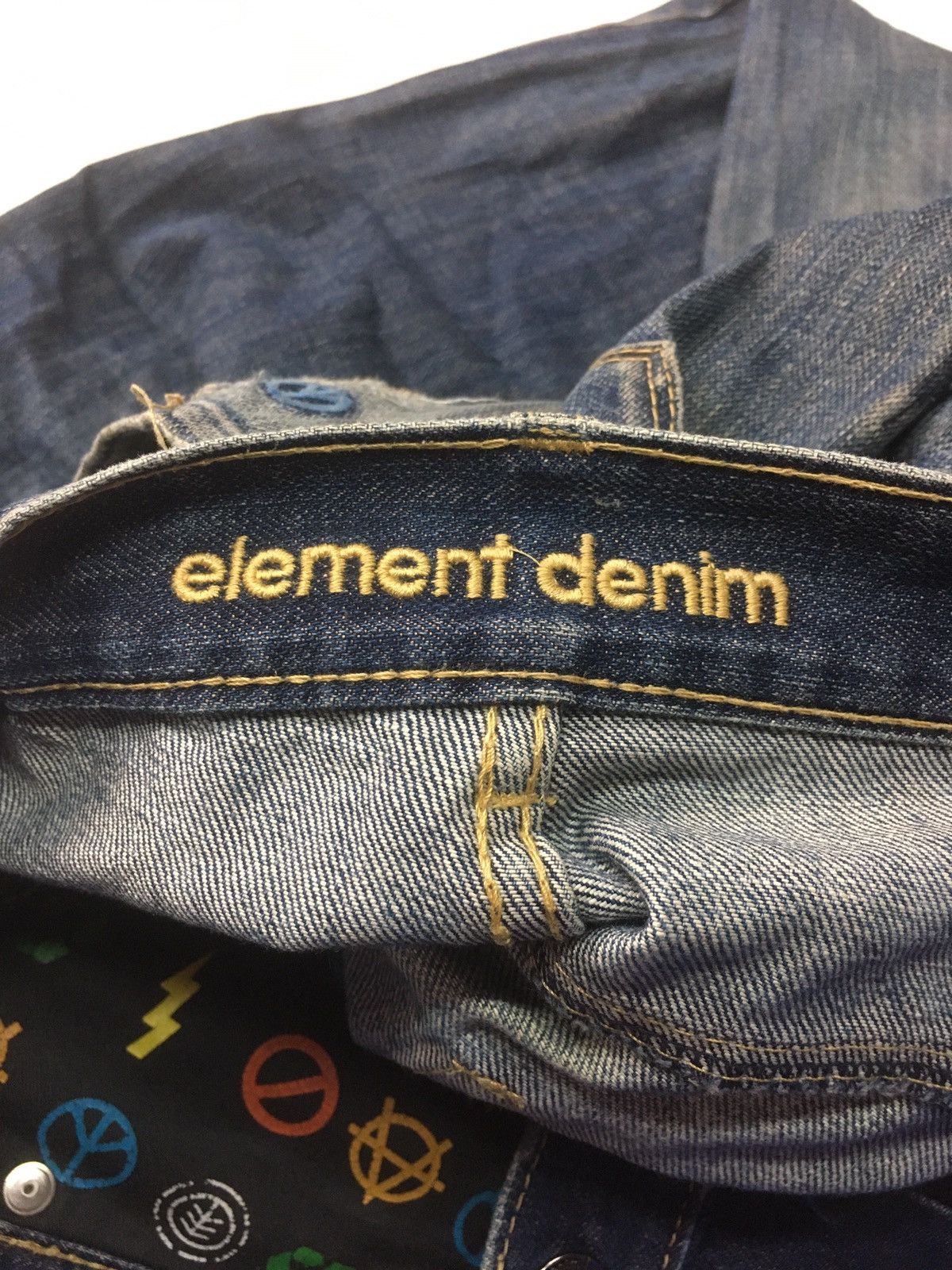 Element × Vintage Vintage elements logo embroidery distressed denim Size US 30 / EU 46 - 16 Thumbnail