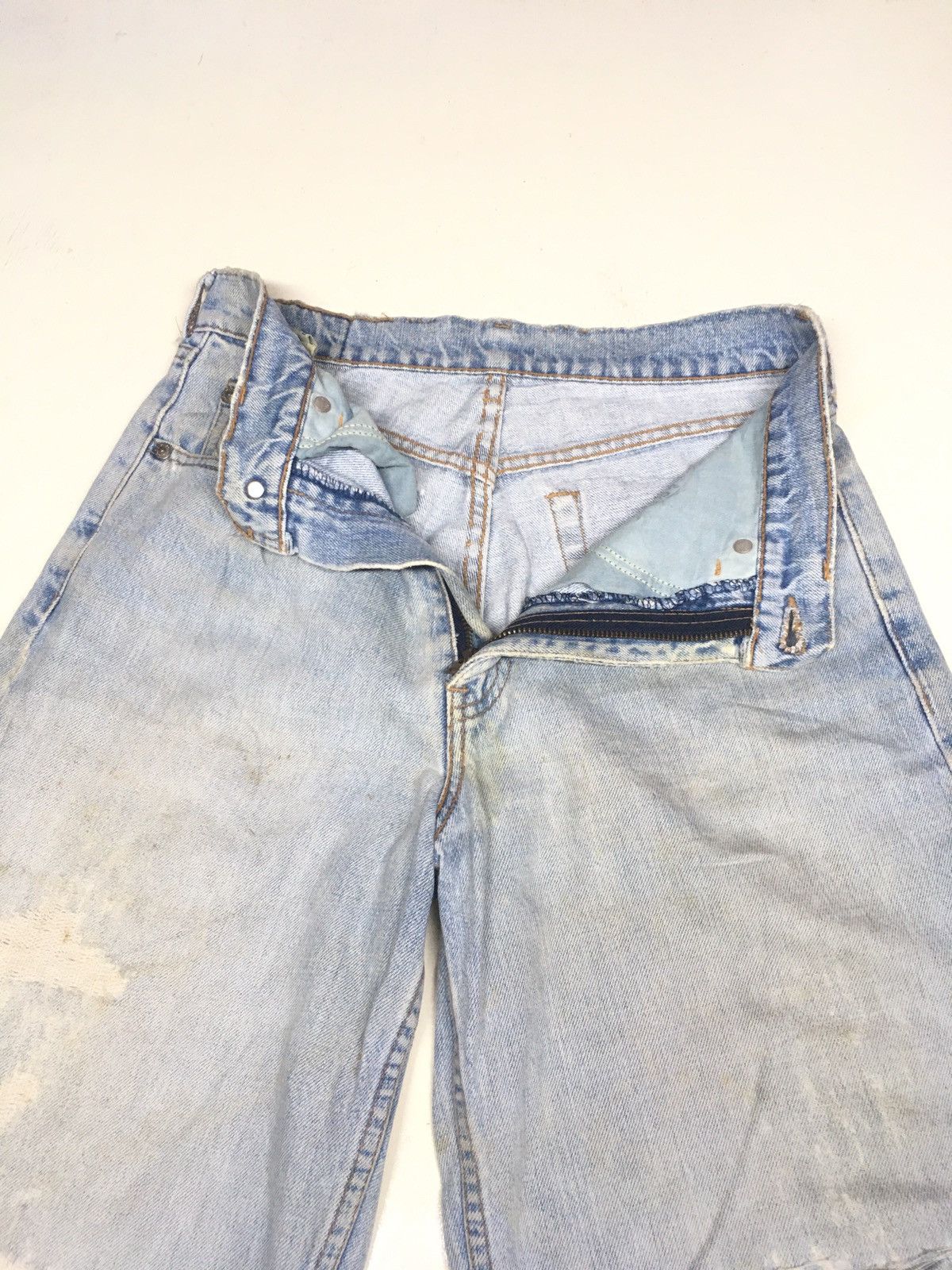 Levi's × Vintage Vintage 90s Levi’s grey tag blue wash distresed riped denim Size US 28 / EU 44 - 5 Thumbnail
