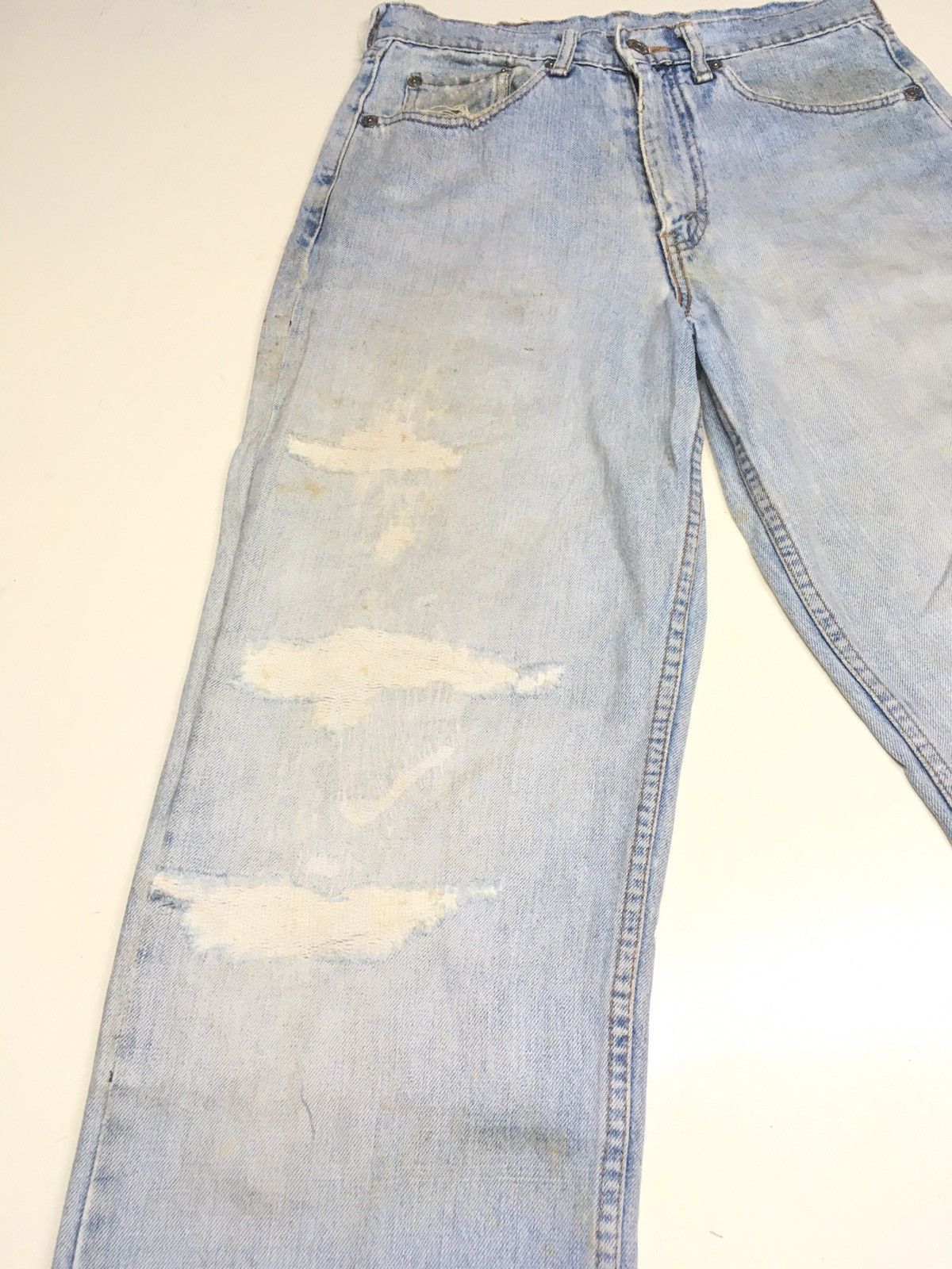 Levi's × Vintage Vintage 90s Levi’s grey tag blue wash distresed riped denim Size US 28 / EU 44 - 7 Thumbnail