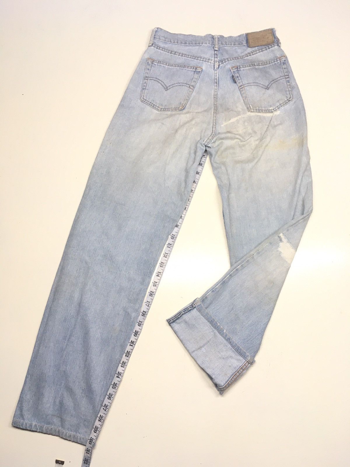 Levi's × Vintage Vintage 90s Levi’s grey tag blue wash distresed riped denim Size US 28 / EU 44 - 3 Thumbnail