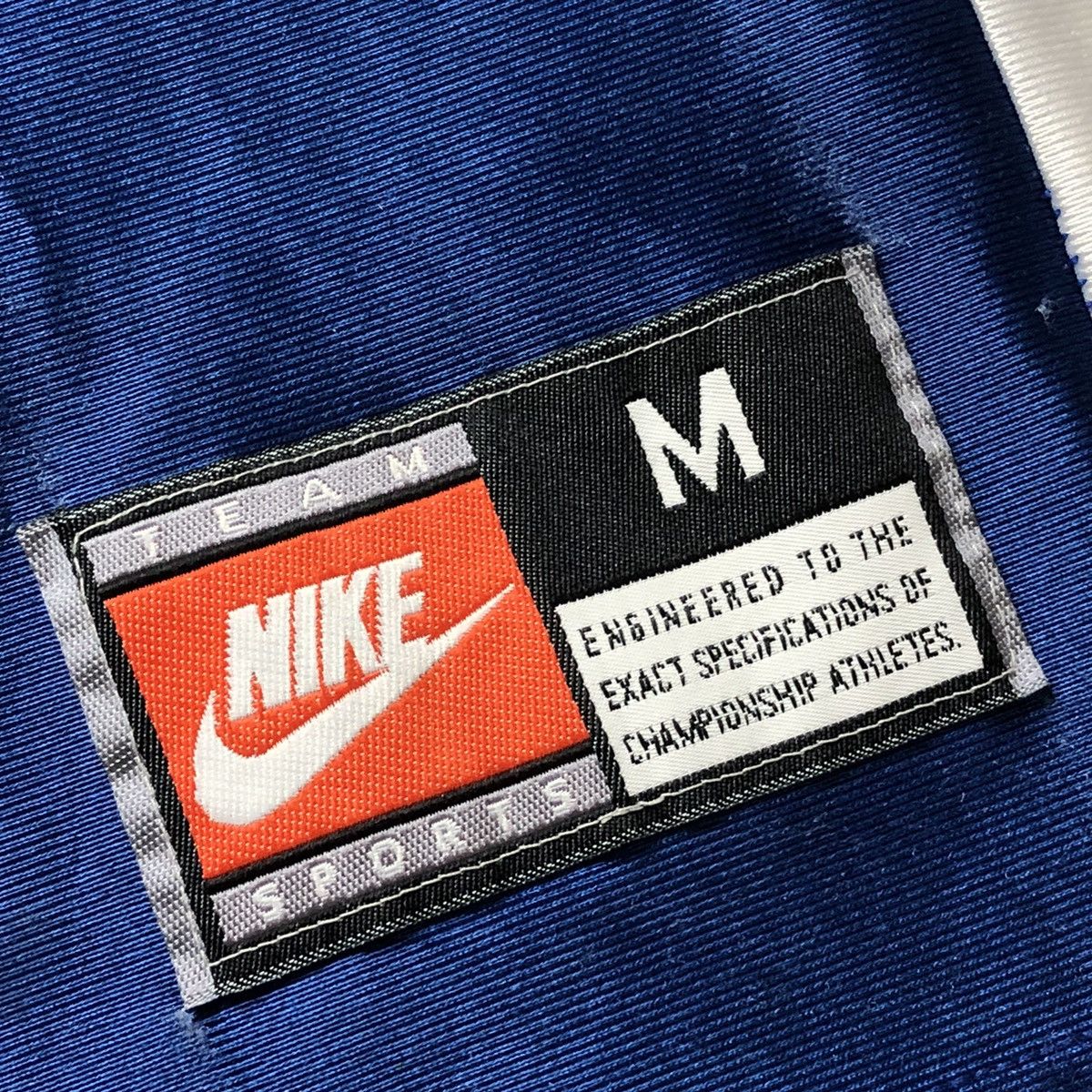 Nike Nike Vintage Made in USA NBA Basketball Blue Devils Jersey Size US L / EU 52-54 / 3 - 4 Thumbnail