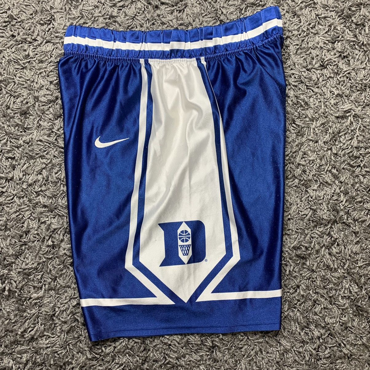 Nike Nike Vintage Made in USA NBA Basketball Blue Devils Jersey Size US L / EU 52-54 / 3 - 15 Thumbnail