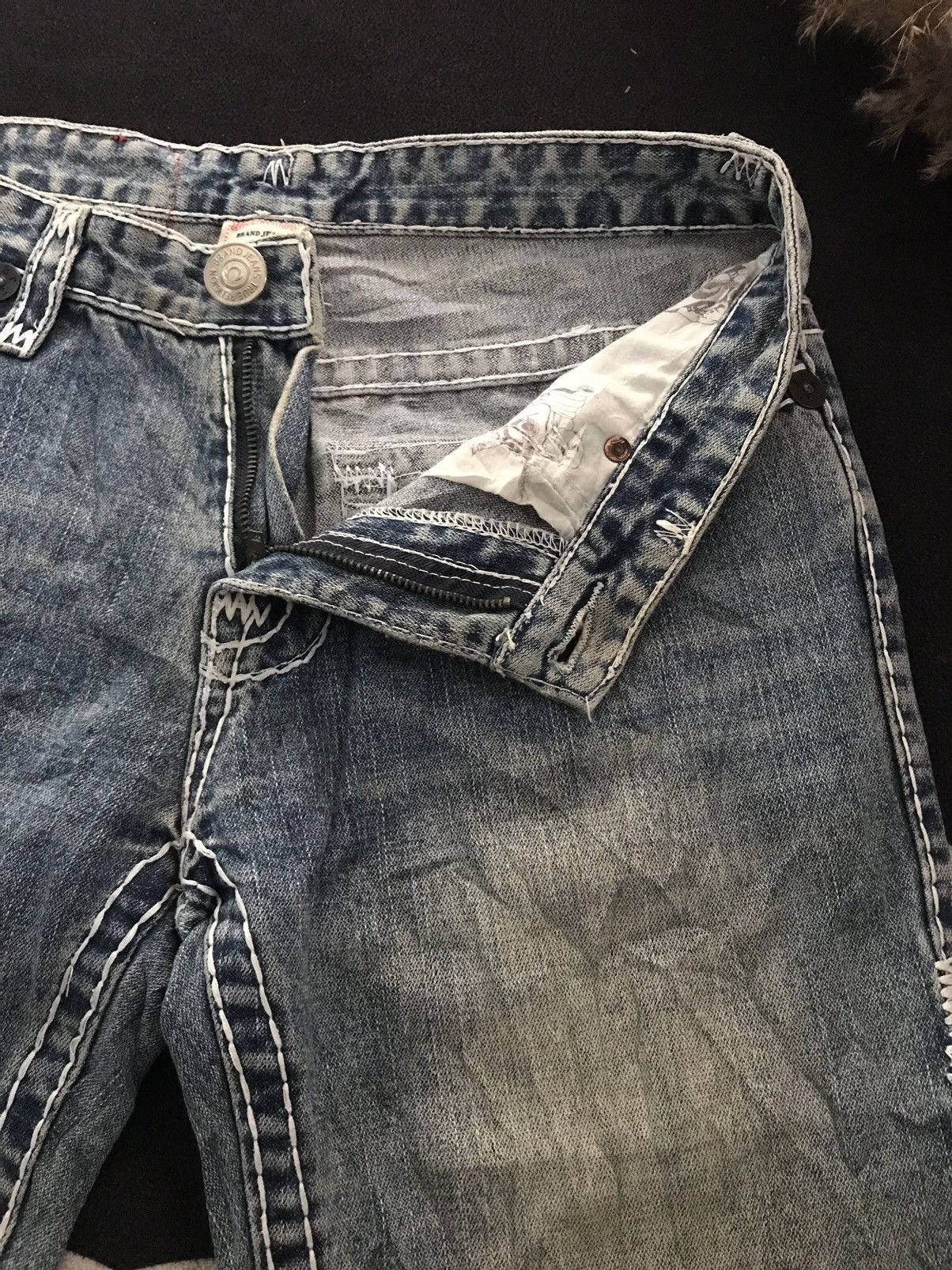 True Religion × Vintage VINTAGE TRUE RELIGION JOEY BLUE WASH DISTRESSED DENIM Size US 30 / EU 46 - 12 Thumbnail