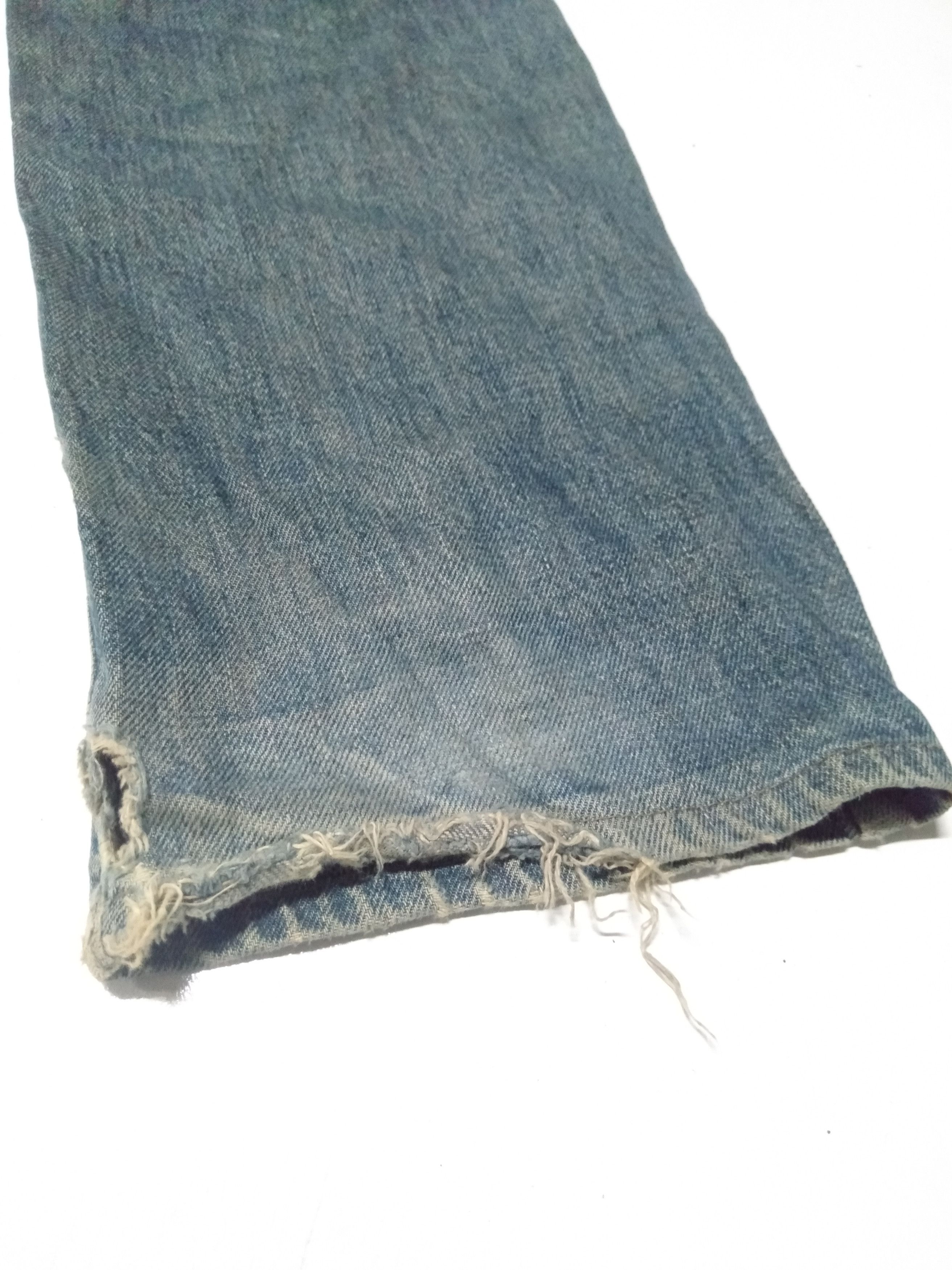 Edwin × Vintage vintage Edwin blue wash distressed denim Size US 29 - 10 Thumbnail
