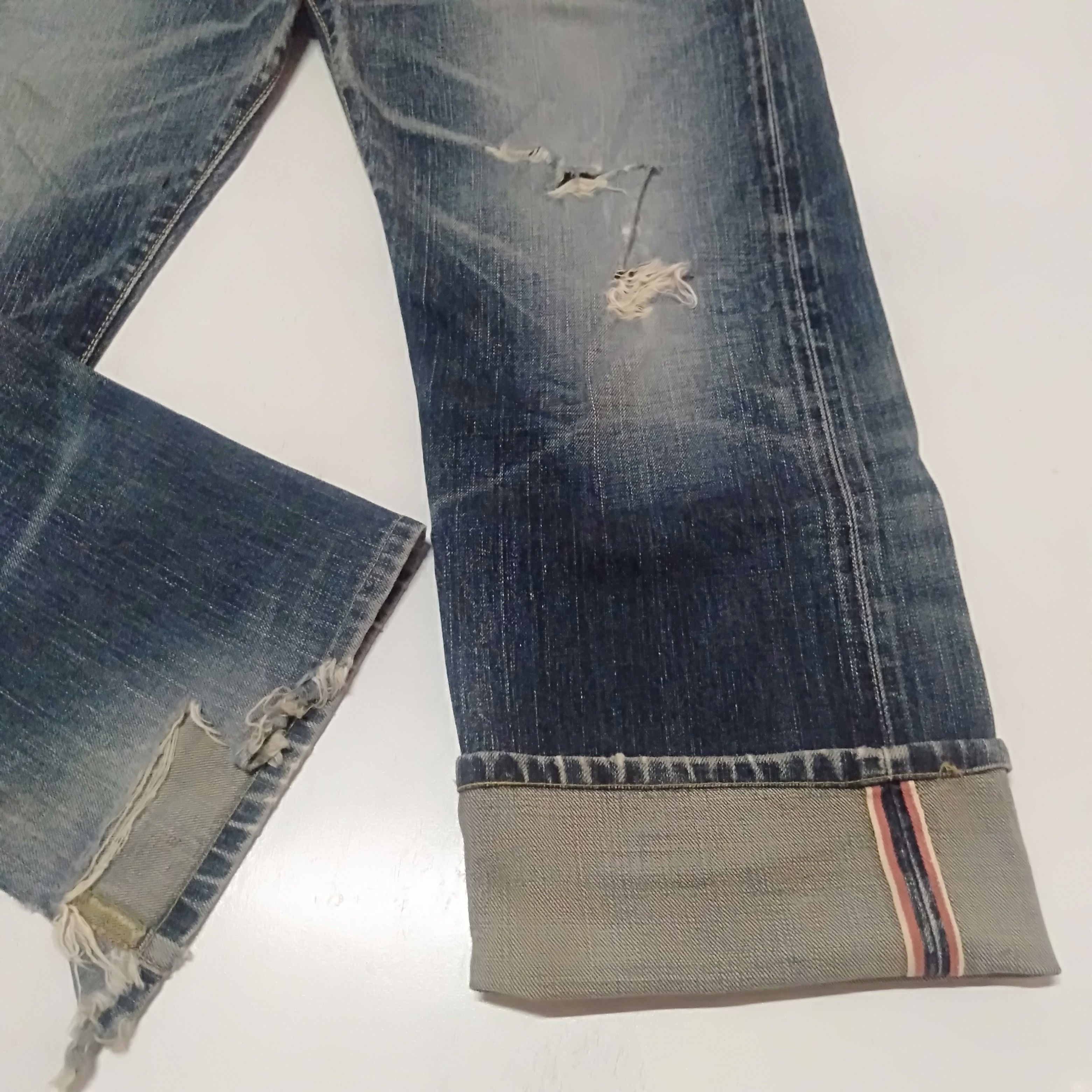 Edwin × Japanese Brand × Vintage vintage selvedge Edwin 505z buckle back distressed denim Size US 32 / EU 48 - 6 Thumbnail