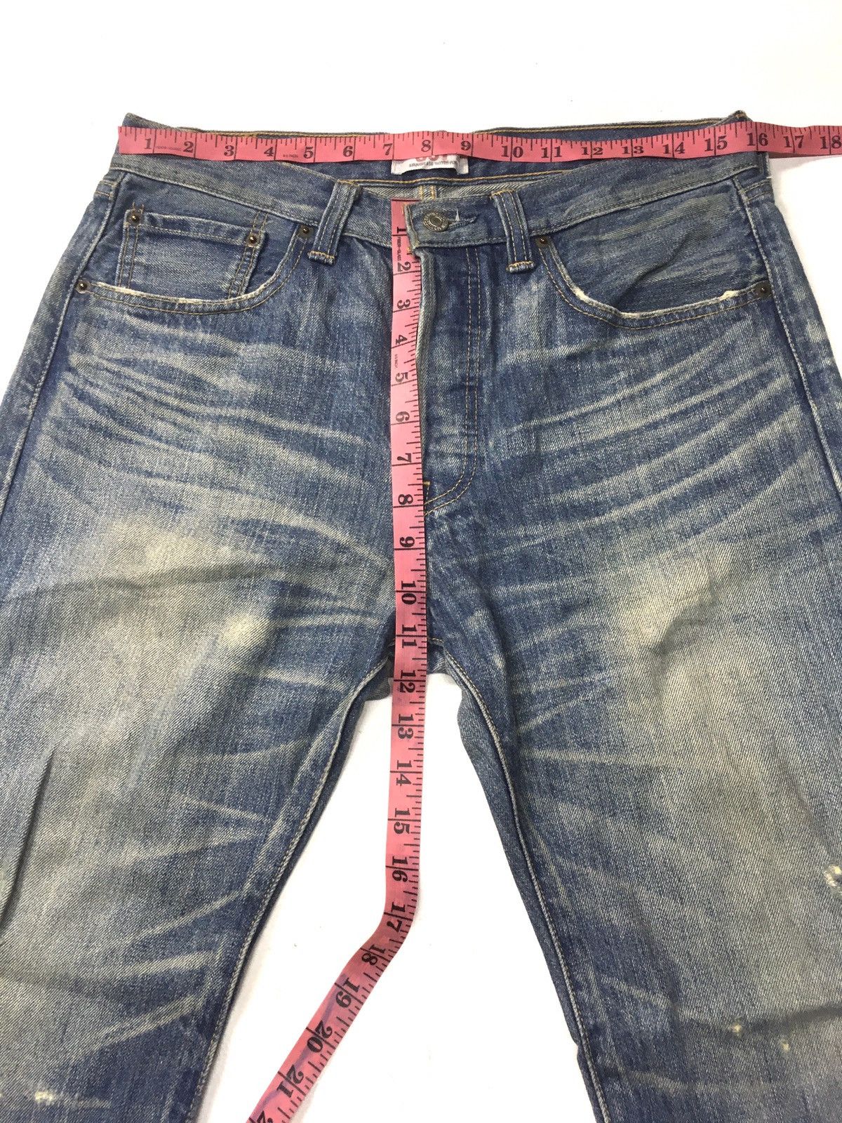 Japanese Brand × Levi's Vintage Levi’s lot 501 distressed denim japan Size US 32 / EU 48 - 3 Thumbnail