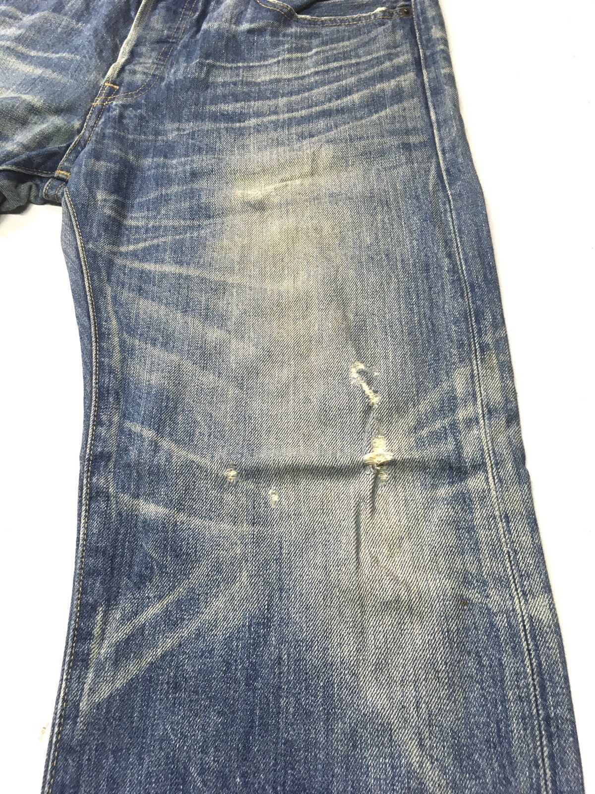 Japanese Brand × Levi's Vintage Levi’s lot 501 distressed denim japan Size US 32 / EU 48 - 9 Thumbnail