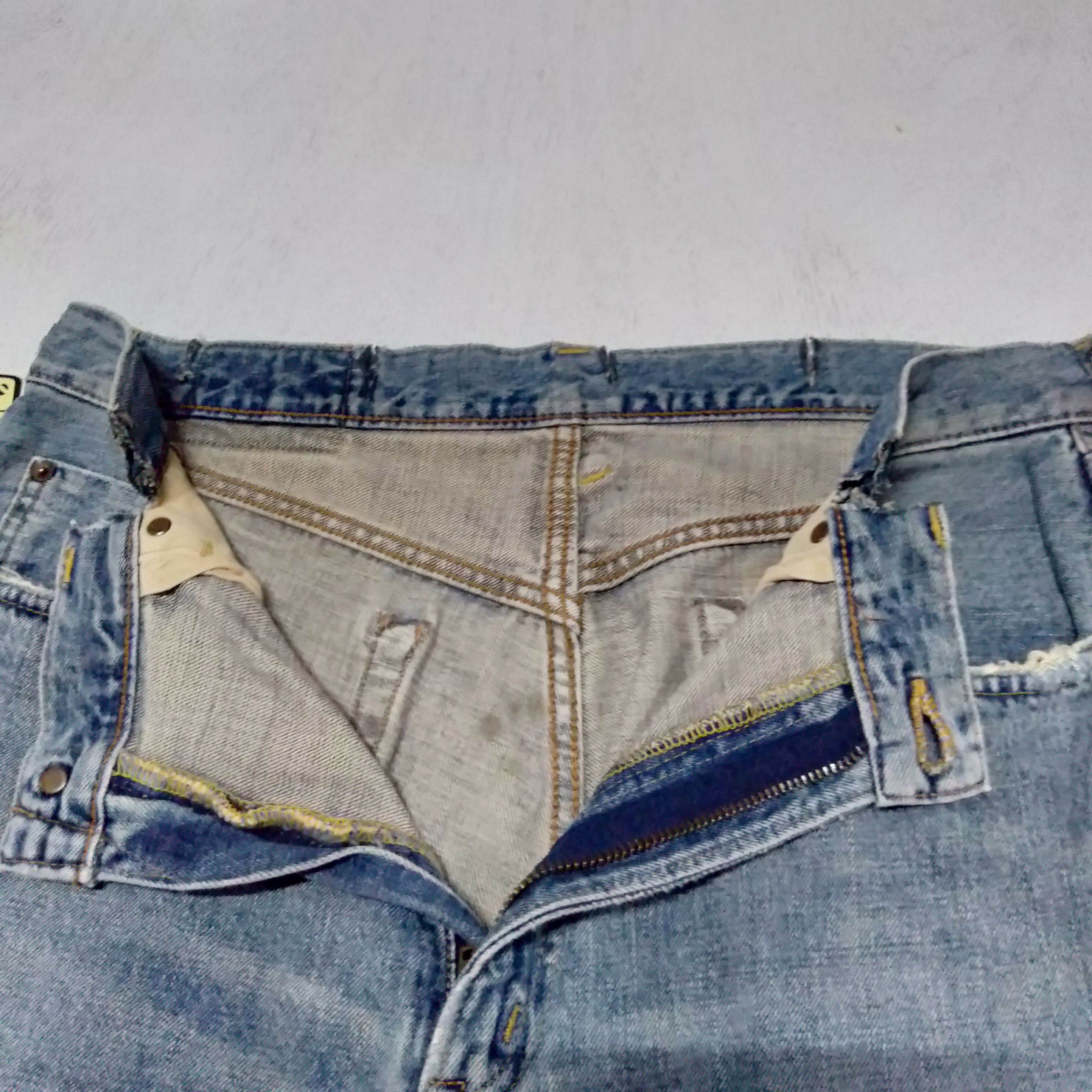 Edwin × Japanese Brand × Vintage vintage Edwin lot 505xx distressed selvedge jeans Japan Size US 33 - 8 Thumbnail