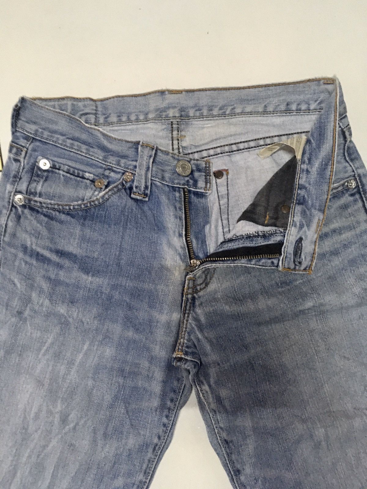 DISCOVERED × Levi's × Vintage FLARED Vintage Levi’s lot 708 distressed blue wash denim Size US 32 / EU 48 - 6 Thumbnail