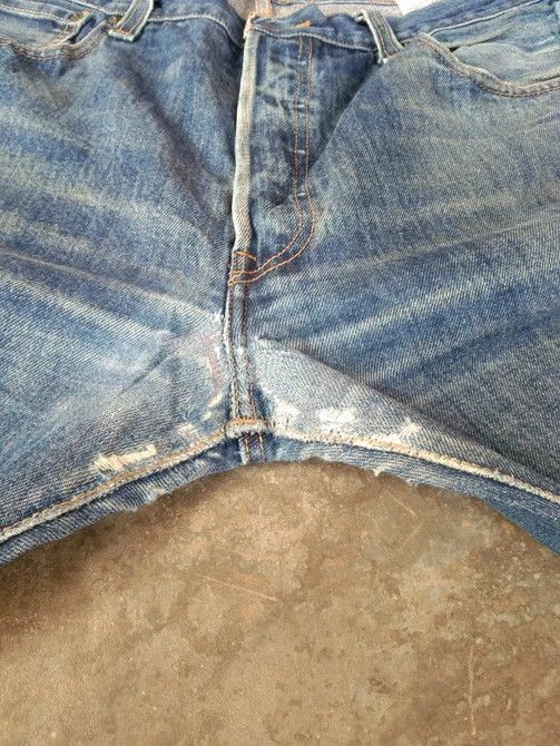 Levi's × Vintage Vintage Levi's 501 Repaired Distressed Jeans 36x36 Size US 36 / EU 52 - 7 Thumbnail