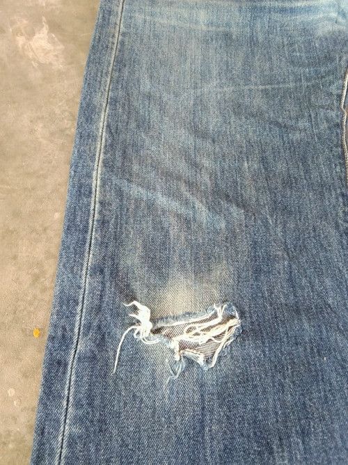 Levi's × Vintage Vintage Levi's 501 Repaired Distressed Jeans 36x36 Size US 36 / EU 52 - 10 Thumbnail