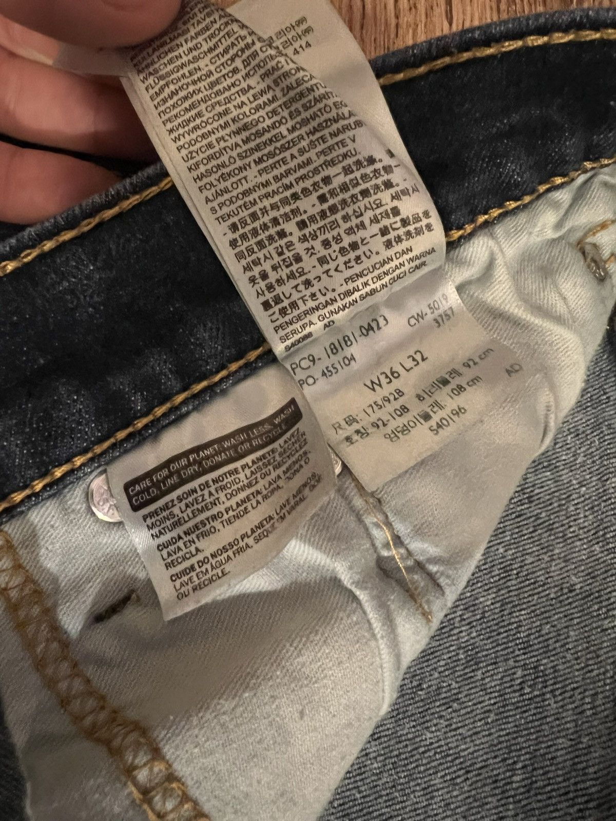 Levi's × Vintage Levi’s 541 Denim Jeans Relaxed Fit 36 x 32 Faded Size US 36 / EU 52 - 6 Thumbnail