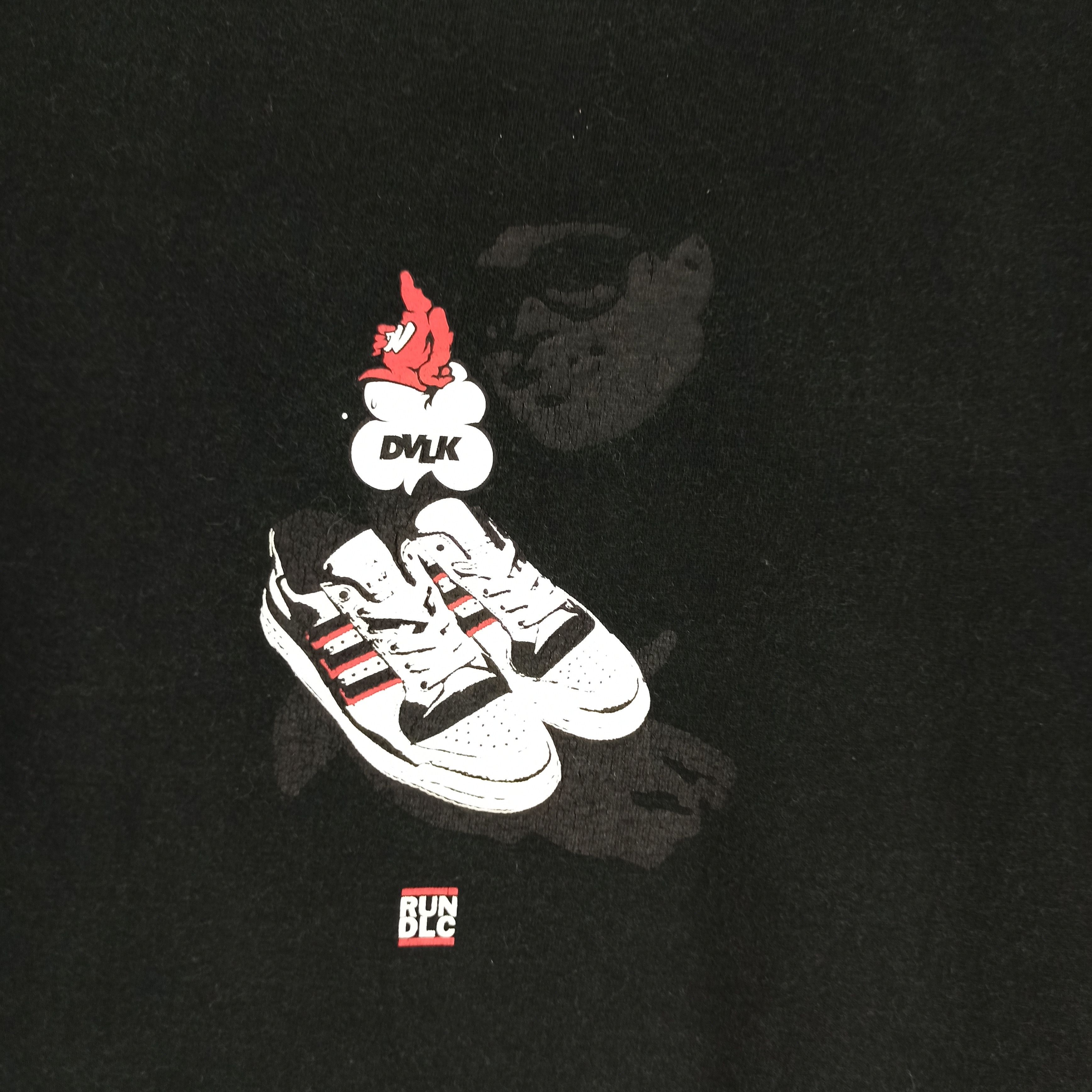 Devilock 🔥Rare🔥 Devilock Made in Japan Tshirt X RUN DLC Size US XL / EU 56 / 4 - 4 Thumbnail