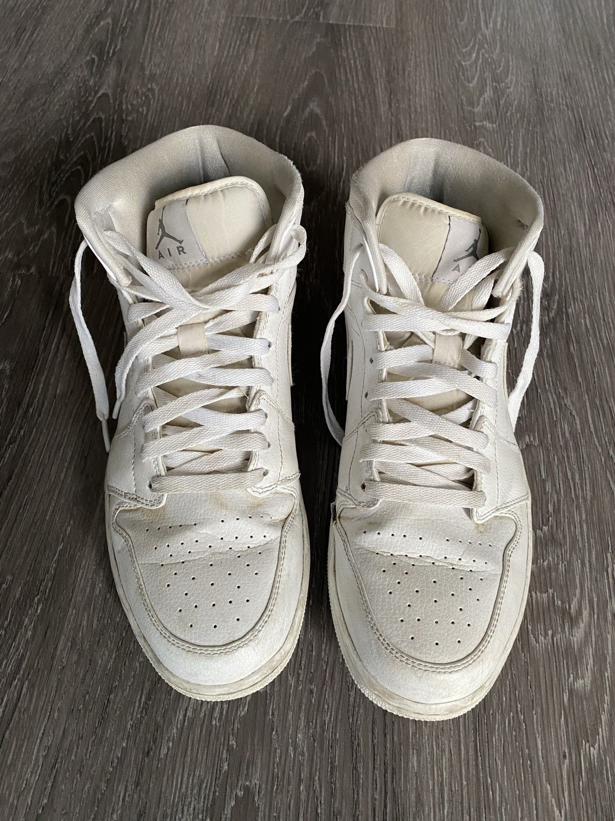 Jordan Brand Air Jordan 1 Mid White Cool Grey Sneaker Shoes Size US 11 / EU 44 - 2 Thumbnail