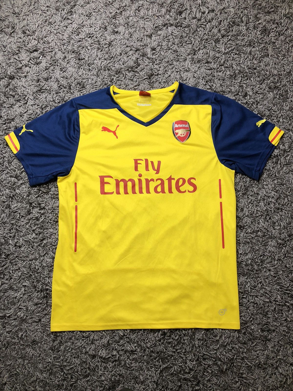 Puma Puma Arsenal Yellow Soccer Jersey Football Vintage Size US L / EU 52-54 / 3 - 2 Thumbnail