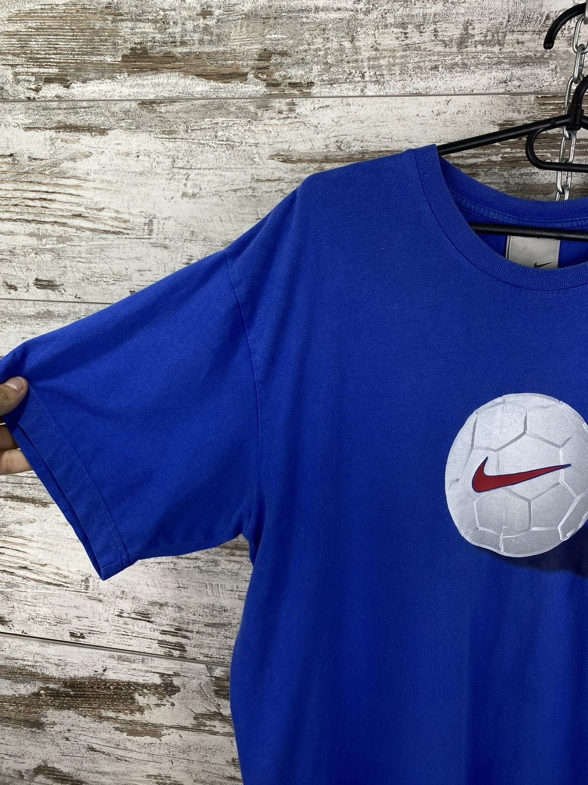 Nike × Vintage Mens Vintage Nike Big Logo T Shirt Basketball y2k streetwear Size US XL / EU 56 / 4 - 3 Thumbnail