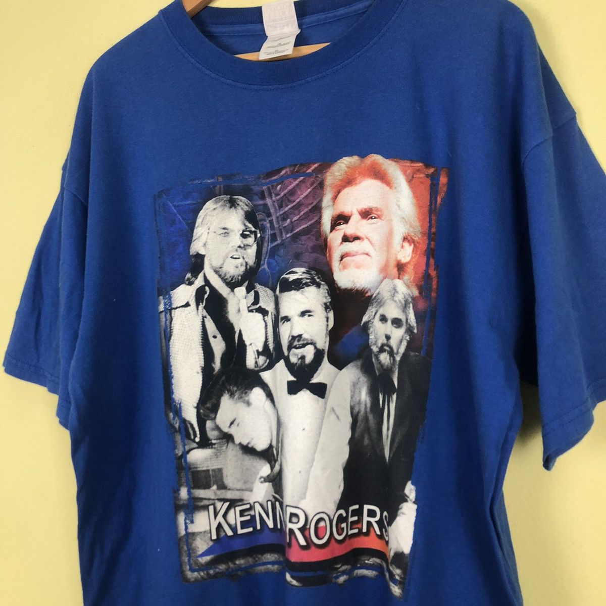 Band Tees Vintage American SingerSongwriter Kenny Rogers Size US XL / EU 56 / 4 - 4 Thumbnail