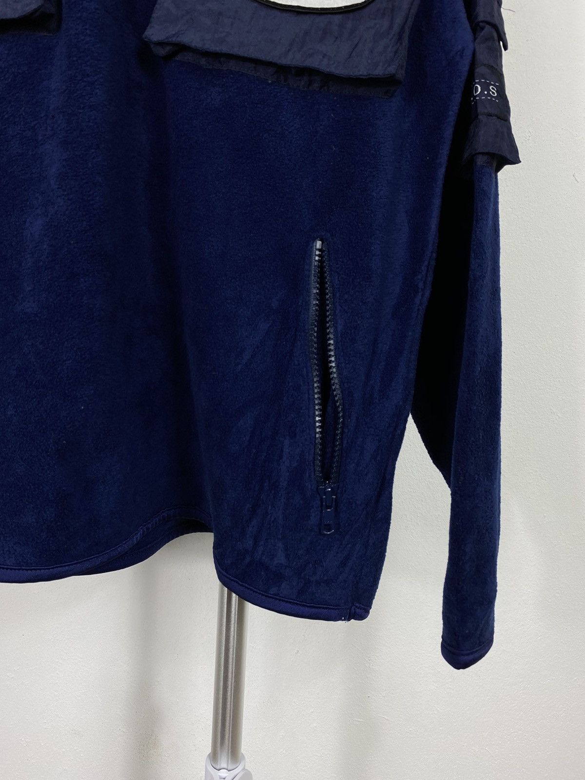 Japanese Brand COS SWEATER HOODIES FLEECE STYLE Size US M / EU 48-50 / 2 - 5 Thumbnail